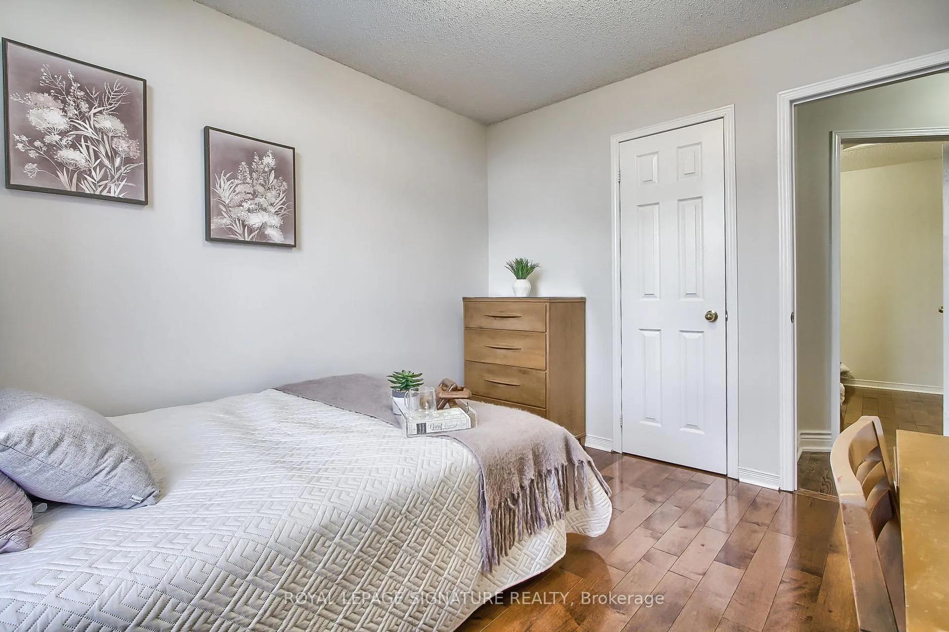 Photo 25 of 131 Tara Crescent, Markham, Cedarwood — HOMEH