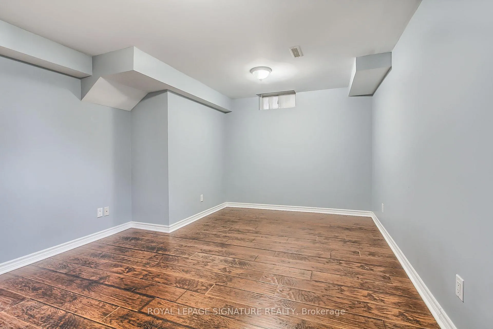 Photo 30 of 131 Tara Crescent, Markham, Cedarwood — HOMEH