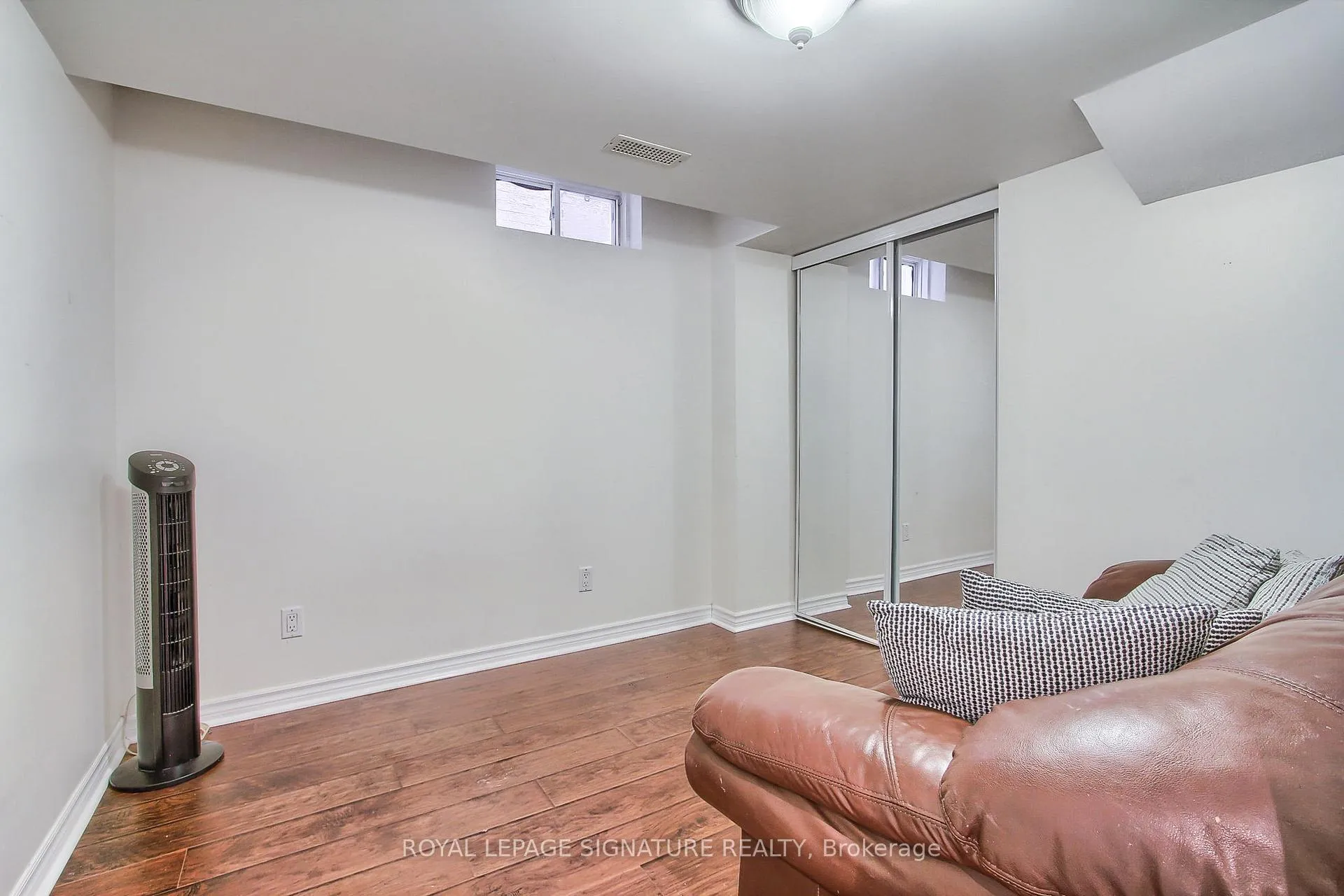 Photo 31 of 131 Tara Crescent, Markham, Cedarwood — HOMEH