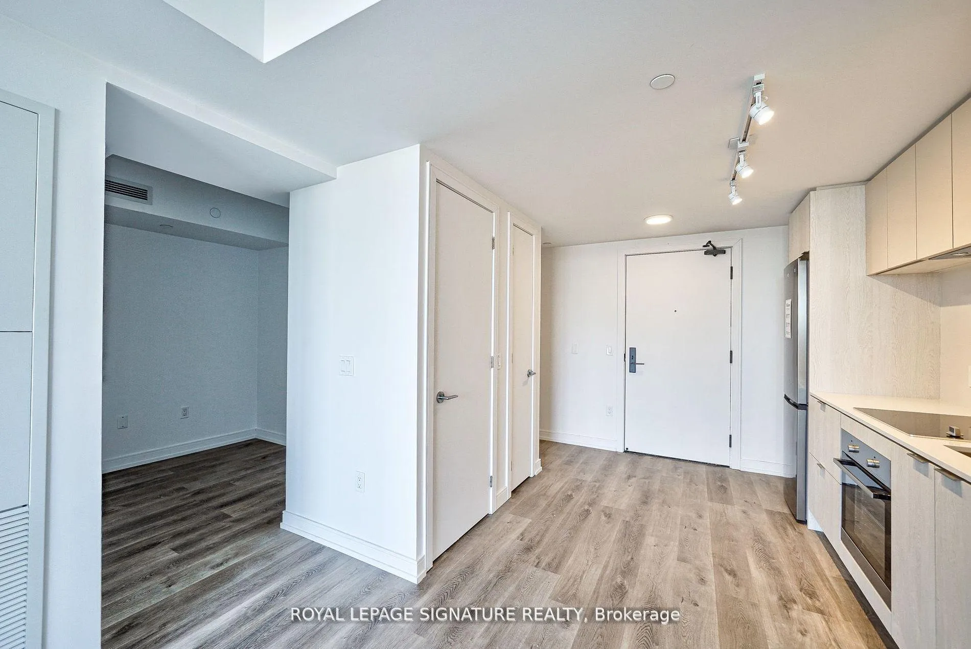 Photo 9 of Unit 1421, 1 Jarvis Street, Hamilton, Beasley — HOMEH