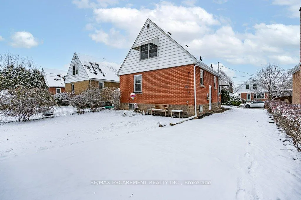 Photo 33 of 1A Cameron Avenue, Hamilton, Cootes Paradise — HOMEH