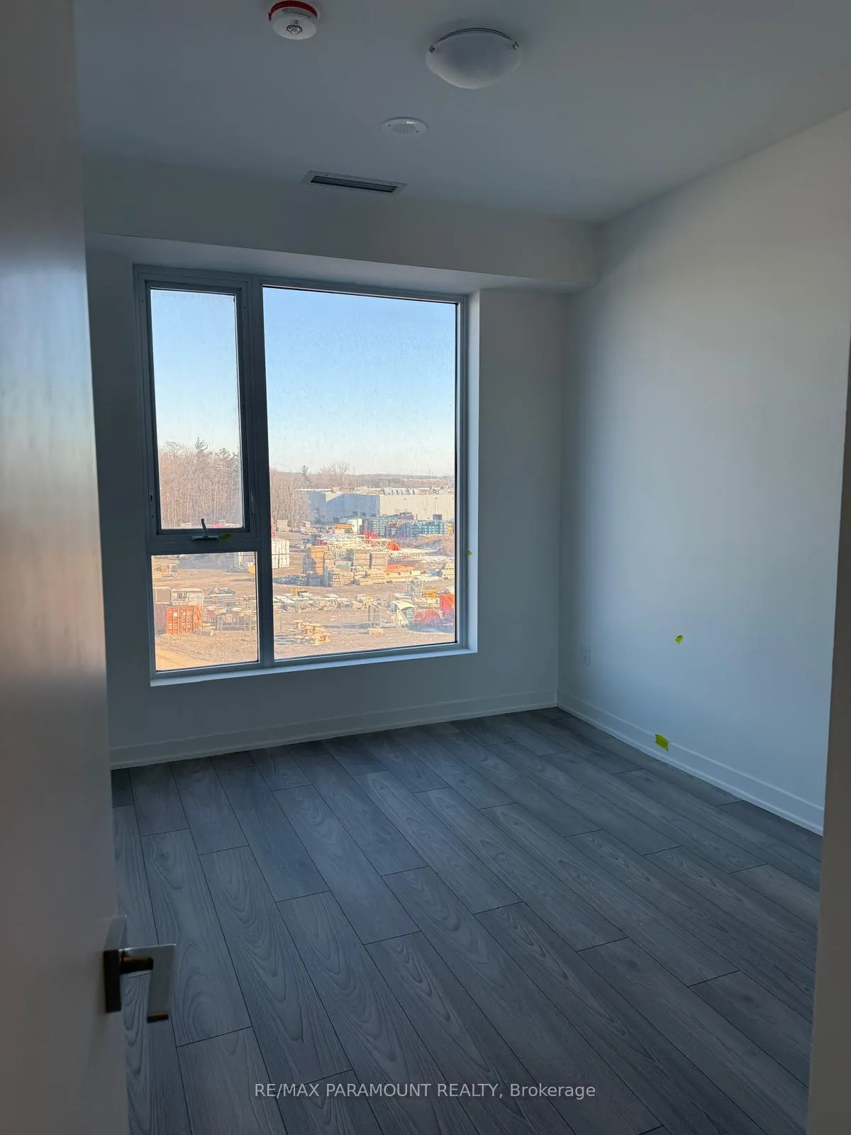 Photo 2 of Unit 409, 474 Caldari Road, Vaughan, Concord — HOMEH