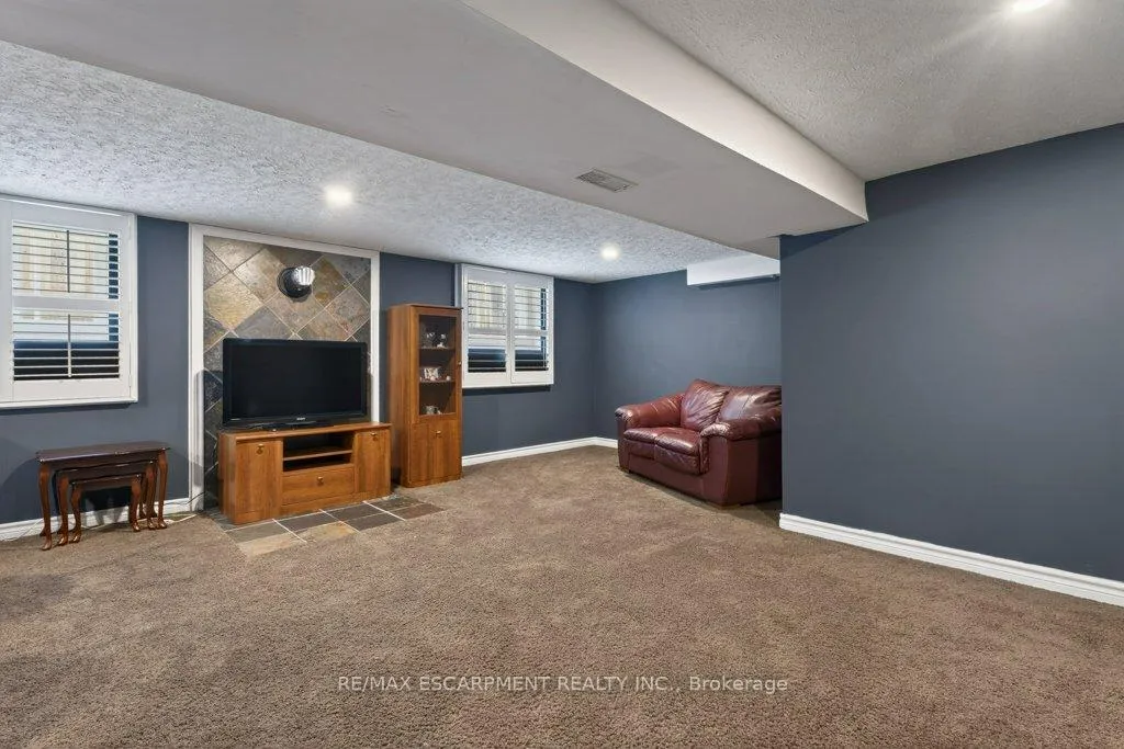 Photo 31 of 4254 Crescent Avenue, Lincoln, Beamsville — HOMEH