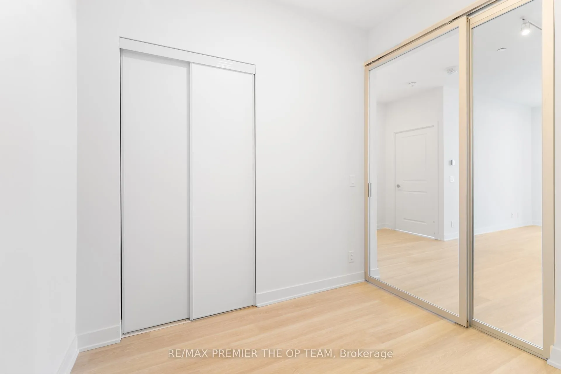 Photo 20 of Unit 224, 30 Upper Mall Way, Vaughan, Brownridge — HOMEH