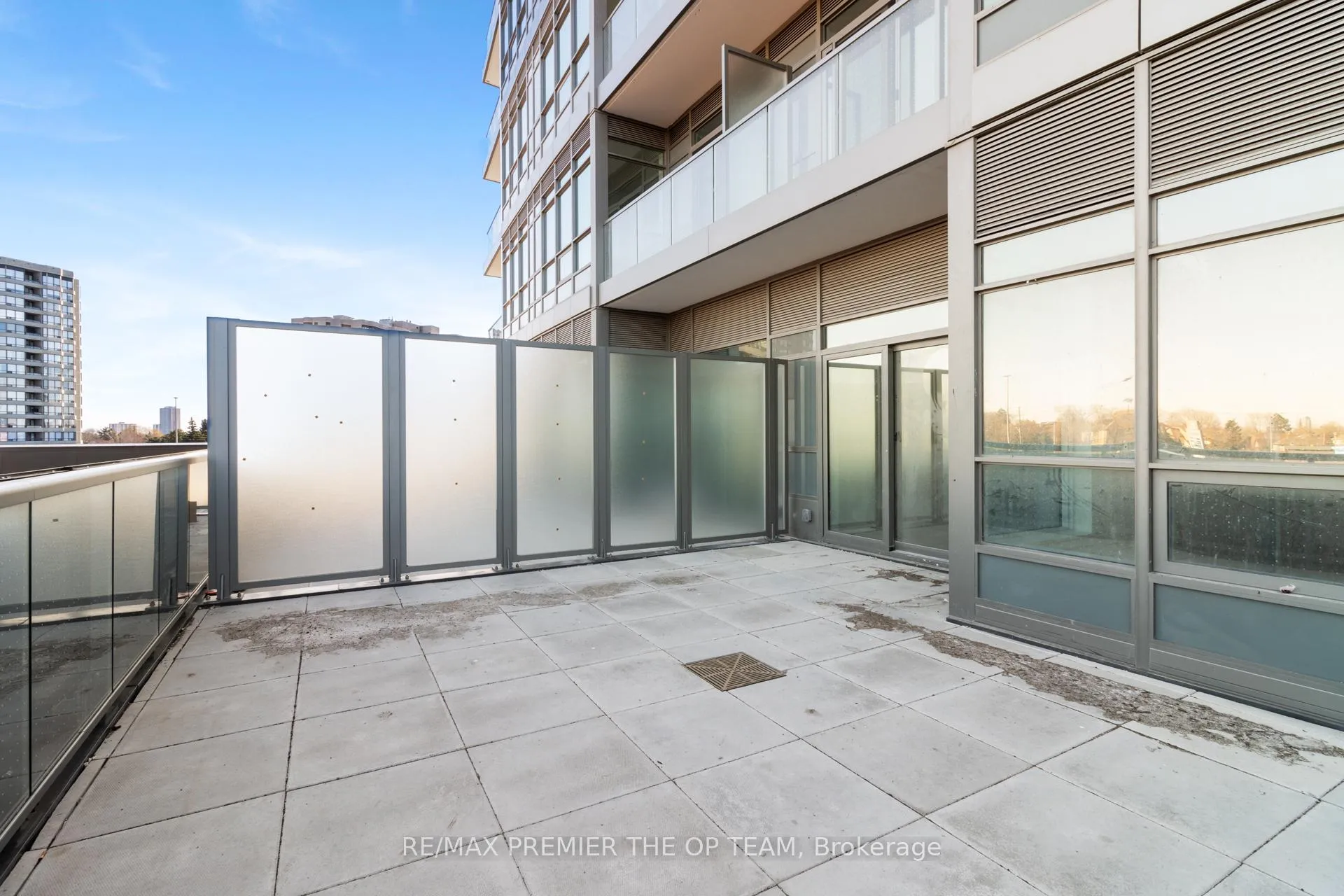 Photo 28 of Unit 224, 30 Upper Mall Way, Vaughan, Brownridge — HOMEH