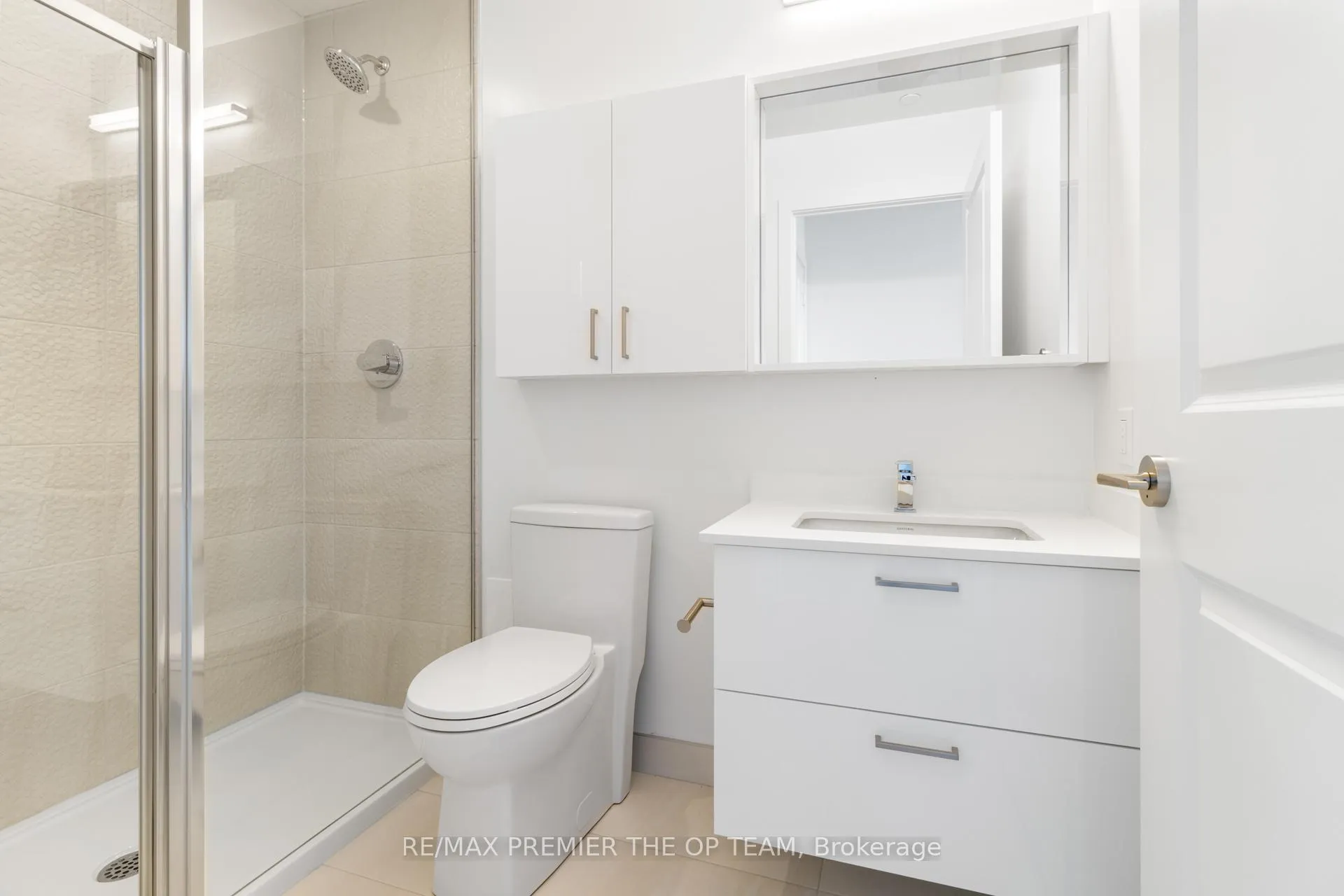 Photo 36 of Unit 224, 30 Upper Mall Way, Vaughan, Brownridge — HOMEH