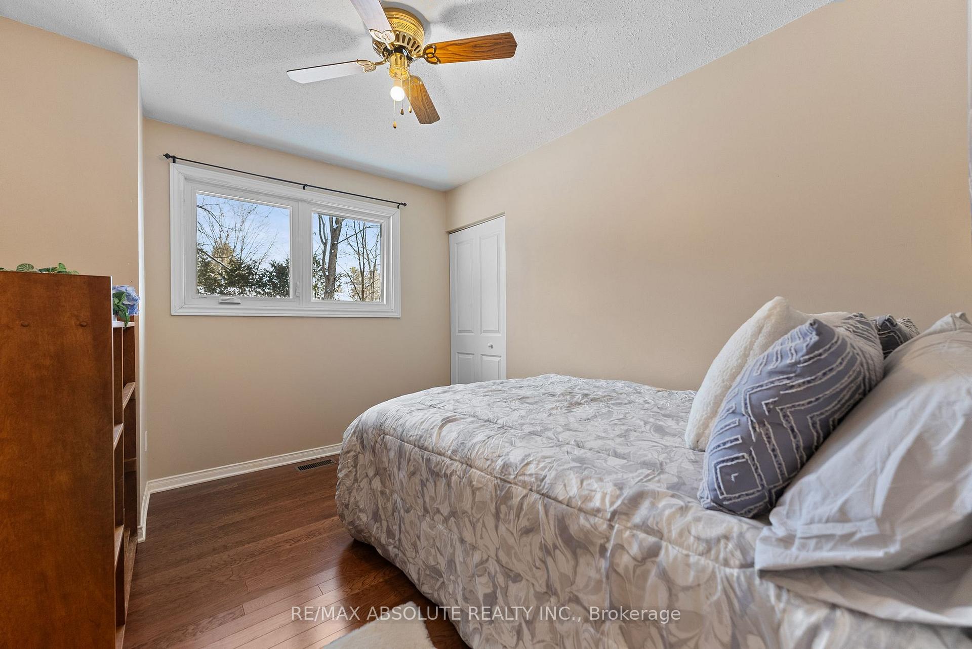 Photo 23 of 118 Resthaven Avenue, Ottawa, Constance Bay — HOMEH