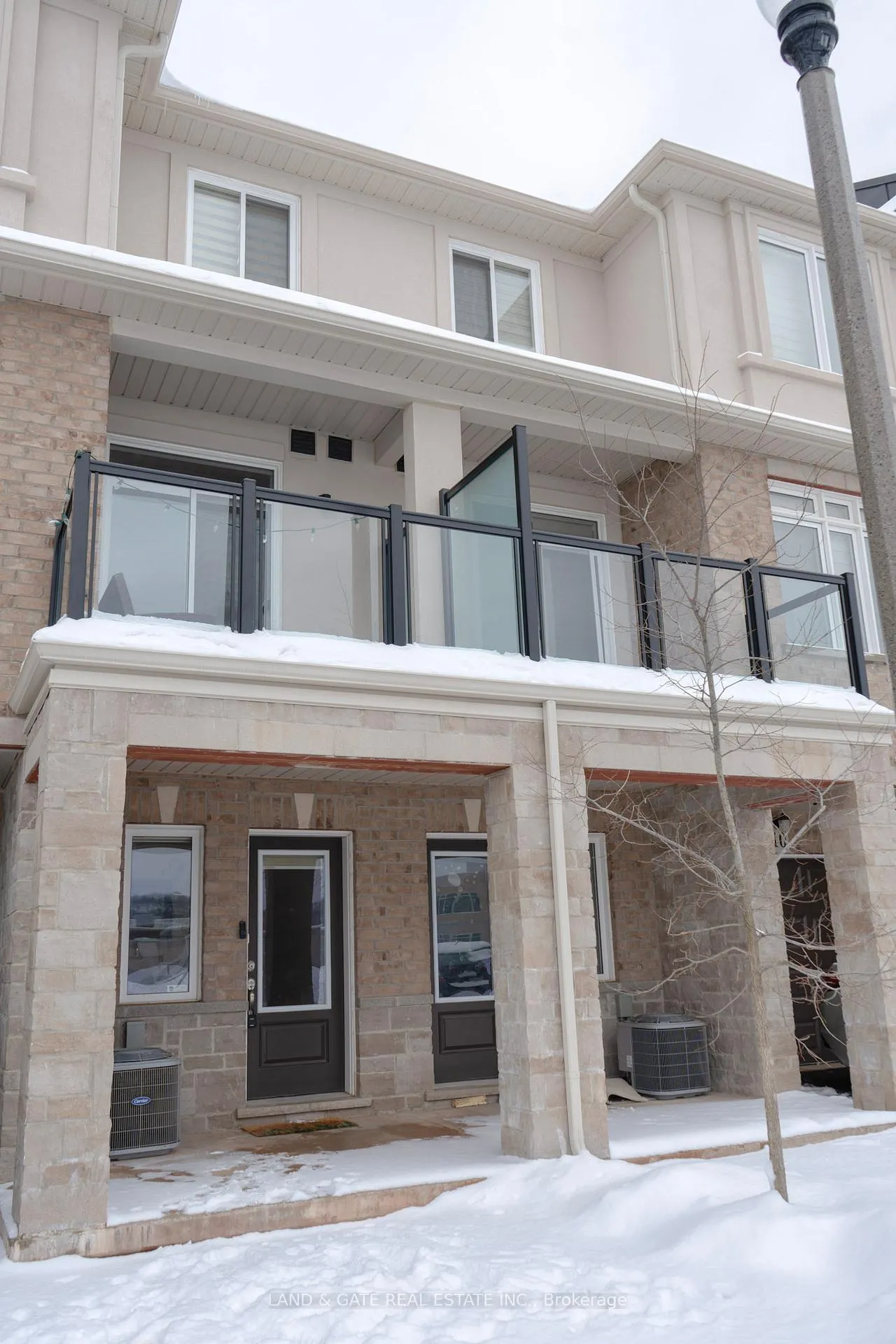 Photo 1 of Unit 11, 40 Zinfandel Drive W, Hamilton, Winona — HOMEH