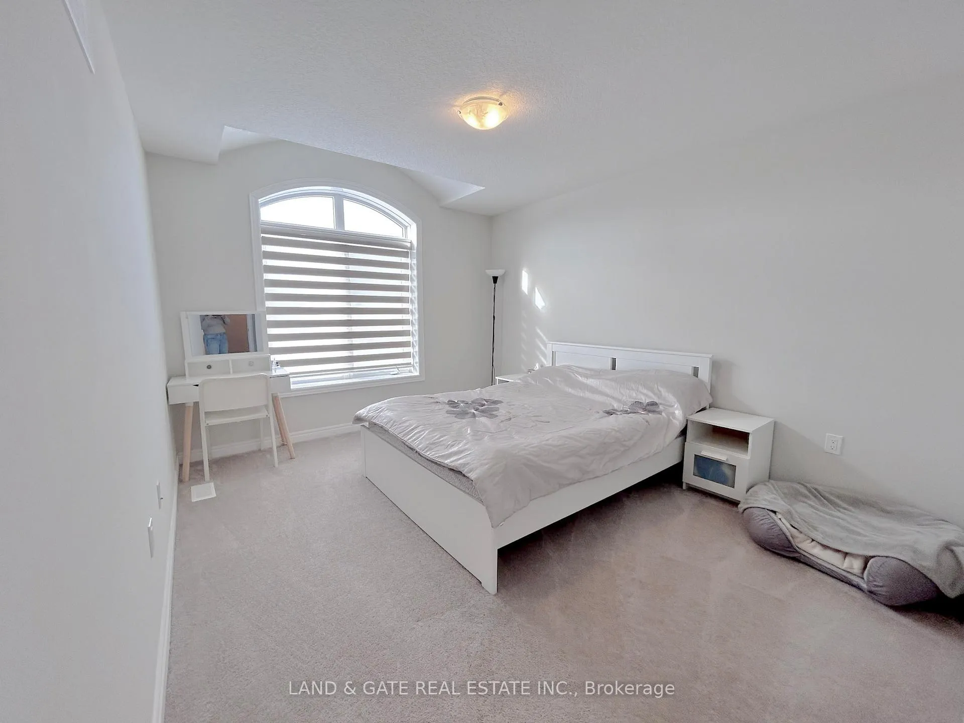 Photo 15 of Unit 11, 40 Zinfandel Drive W, Hamilton, Winona — HOMEH