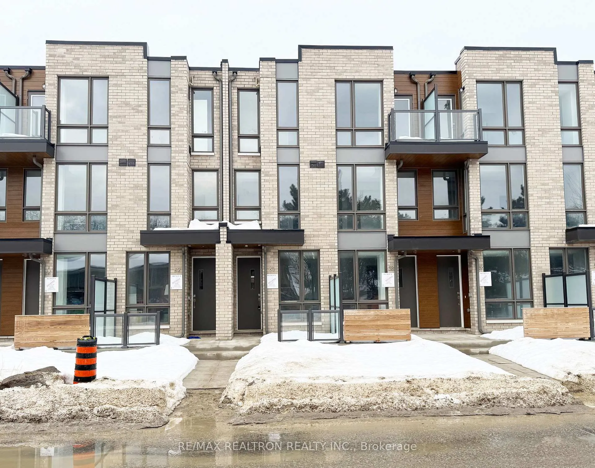 Photo 1 of 60 Turtle Island Road, Toronto, Englemount-Lawrence — HOMEH