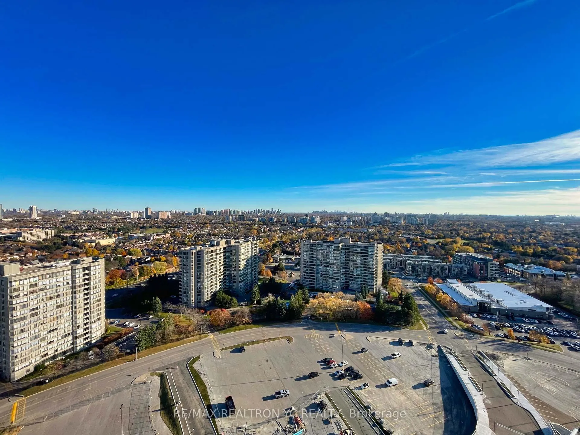 Photo 29 of Unit 2411, 50 Upper Mall Way, Vaughan, Brownridge — HOMEH