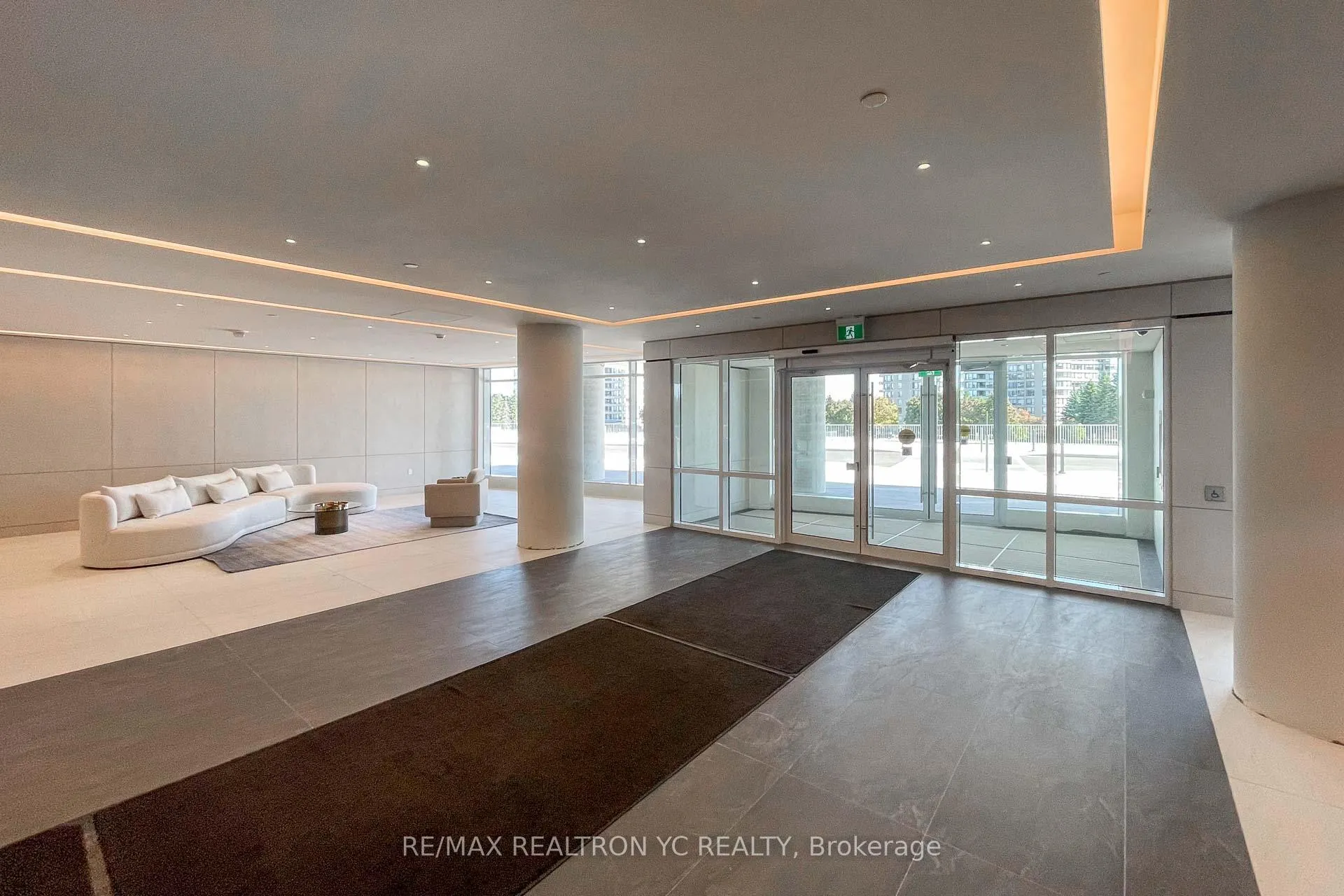 Photo 33 of Unit 2411, 50 Upper Mall Way, Vaughan, Brownridge — HOMEH