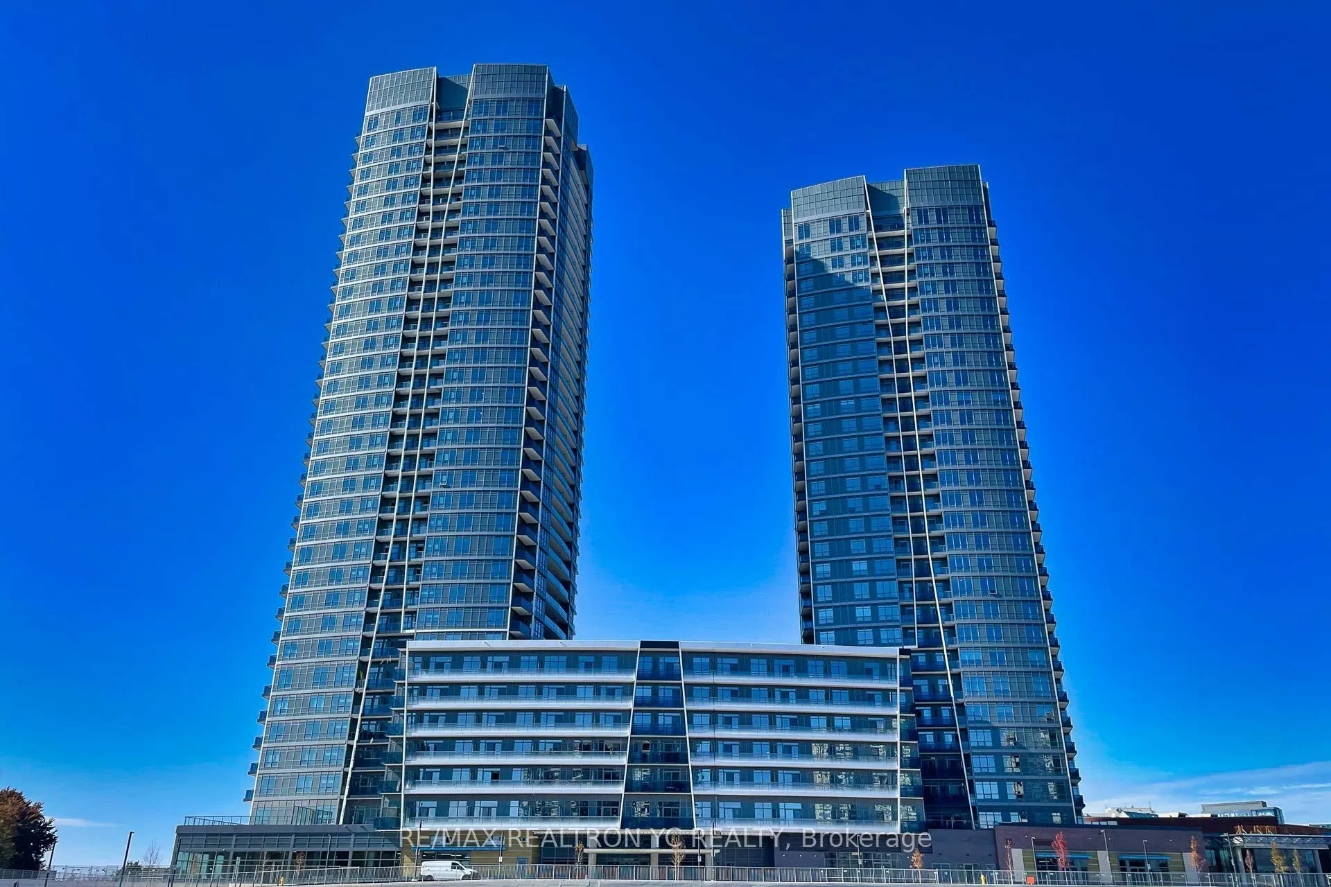 Photo 37 of Unit 2411, 50 Upper Mall Way, Vaughan, Brownridge — HOMEH