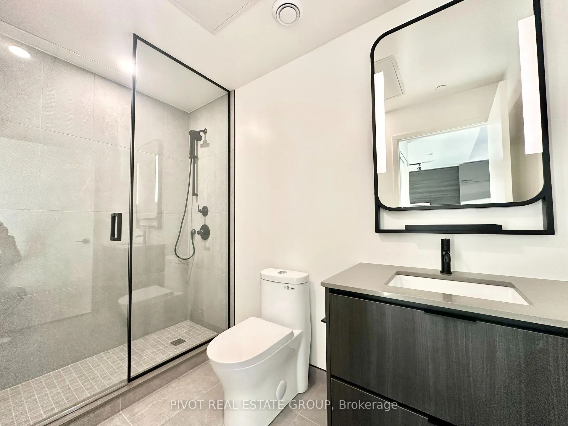Photo 9 of Unit 1111, 1050 Eastern Avenue, Toronto, The Beaches — HOMEH