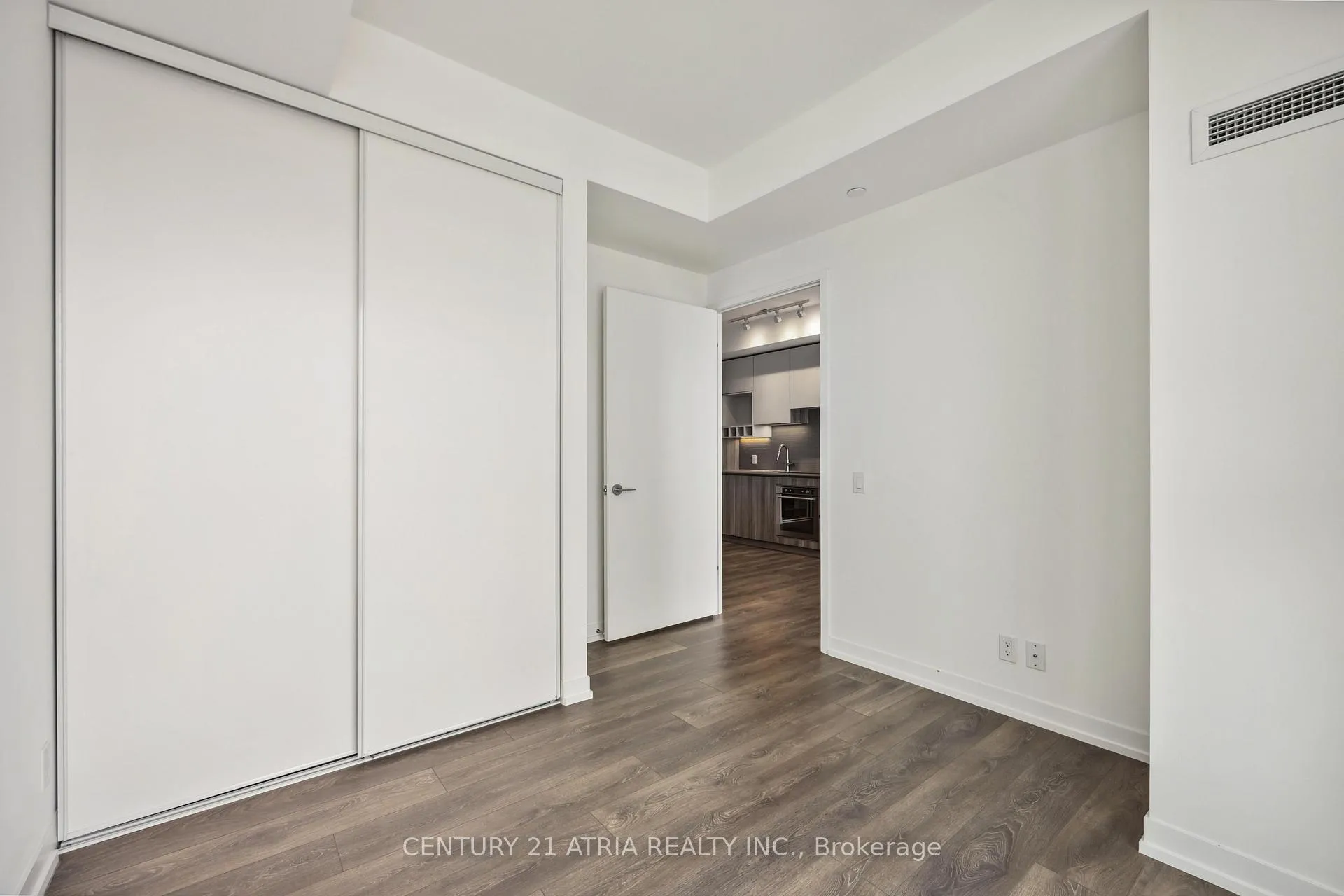 Photo 13 of Unit 2611, 5 Buttermill Avenue, Vaughan, Vaughan Corporate Centre — HOMEH