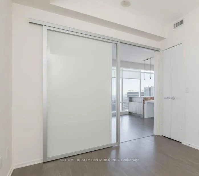 Photo 8 of Unit 5603, 1 Bloor Street E, Toronto, Church-Yonge Corridor — HOMEH