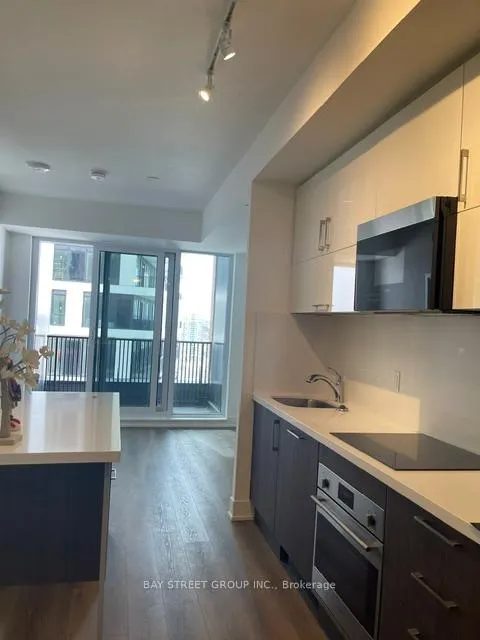 Photo 3 of Unit 1503, 38 Andre De Grasse Street, Markham, Unionville — HOMEH