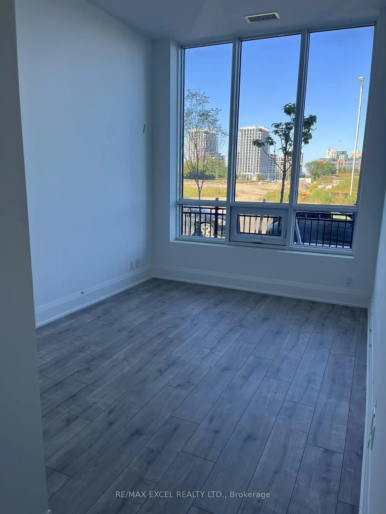 Photo 1 of Unit 107, 8 Water Walk Drive, Markham, Unionville — HOMEH