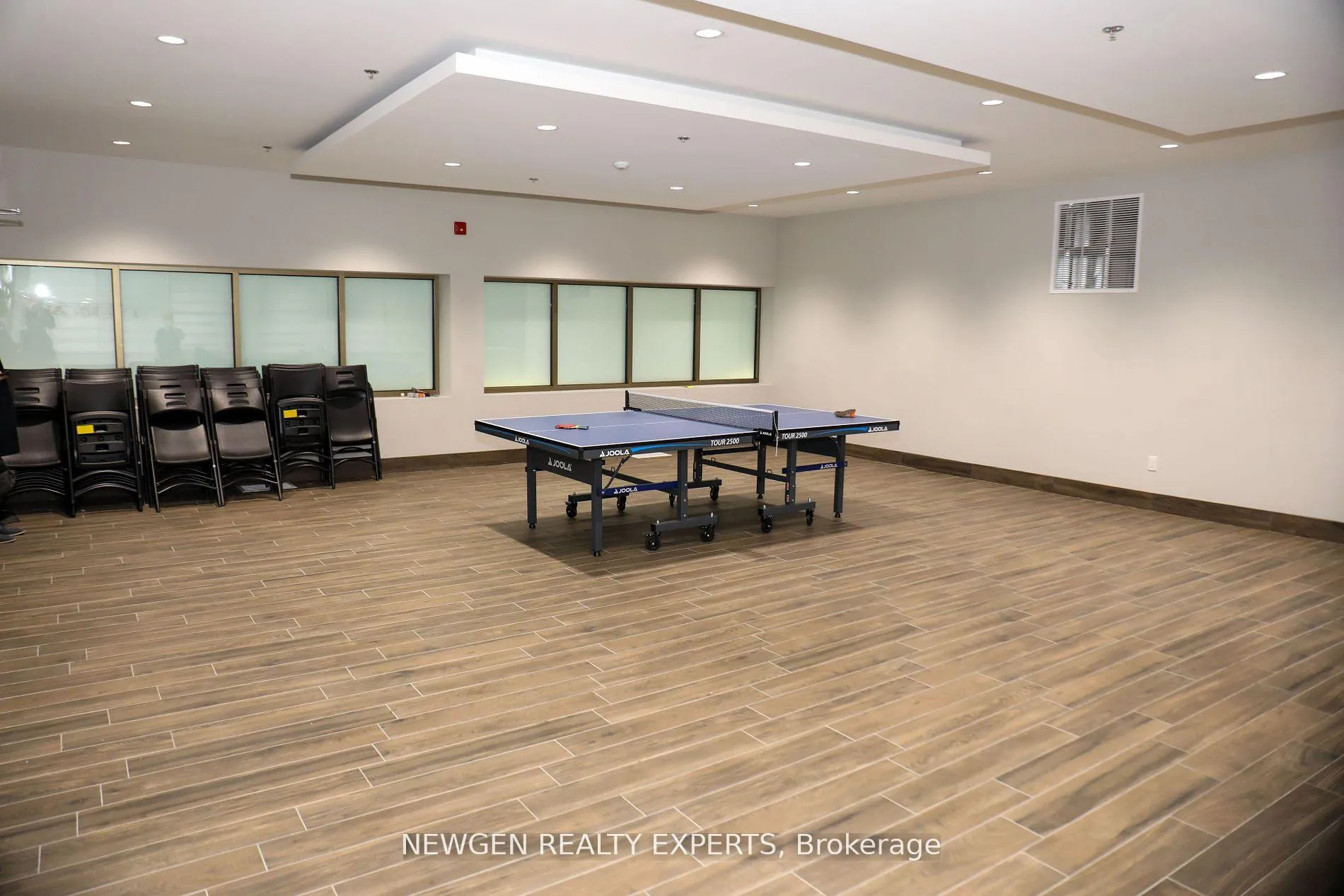 Photo 8 of Unit 804, 715 Don Mills Road, Toronto, Flemingdon Park — HOMEH