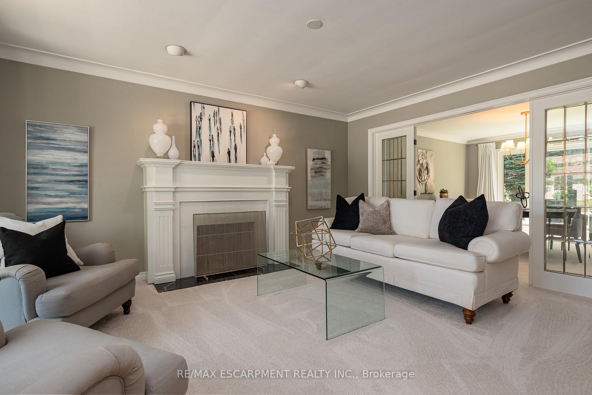 Photo 6 of 1353 Hazelton Boulevard, Burlington, Tyandaga — HOMEH