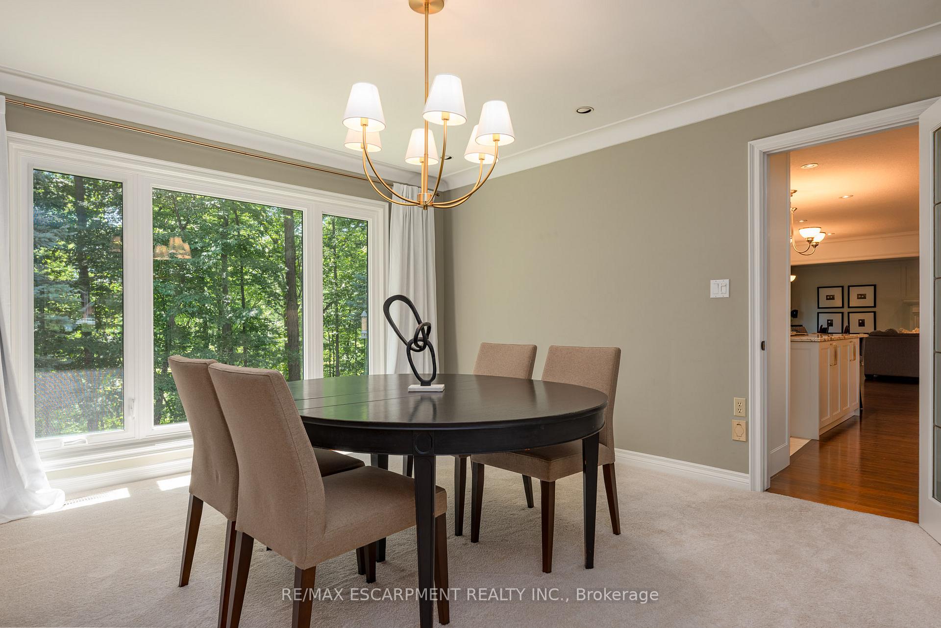 Photo 8 of 1353 Hazelton Boulevard, Burlington, Tyandaga — HOMEH