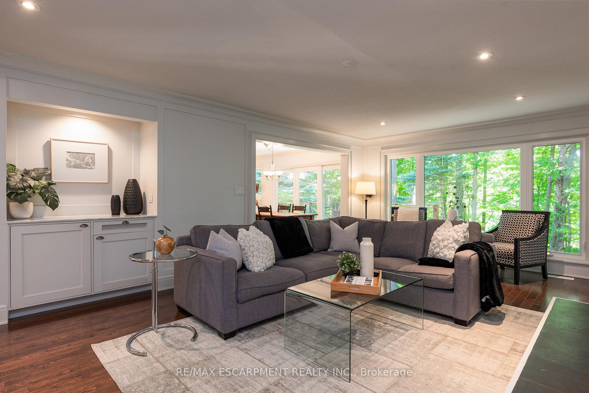 Photo 19 of 1353 Hazelton Boulevard, Burlington, Tyandaga — HOMEH