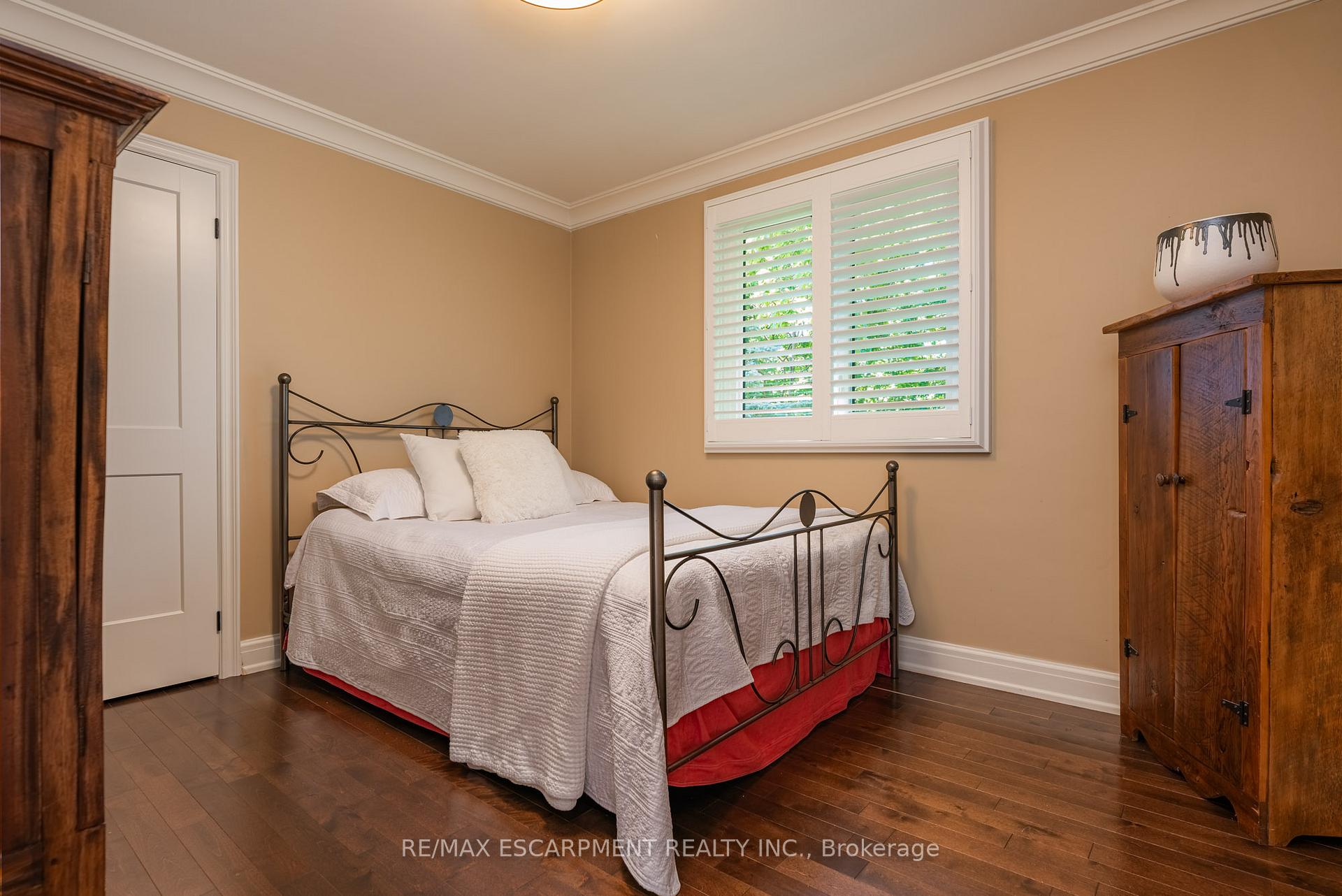 Photo 26 of 1353 Hazelton Boulevard, Burlington, Tyandaga — HOMEH