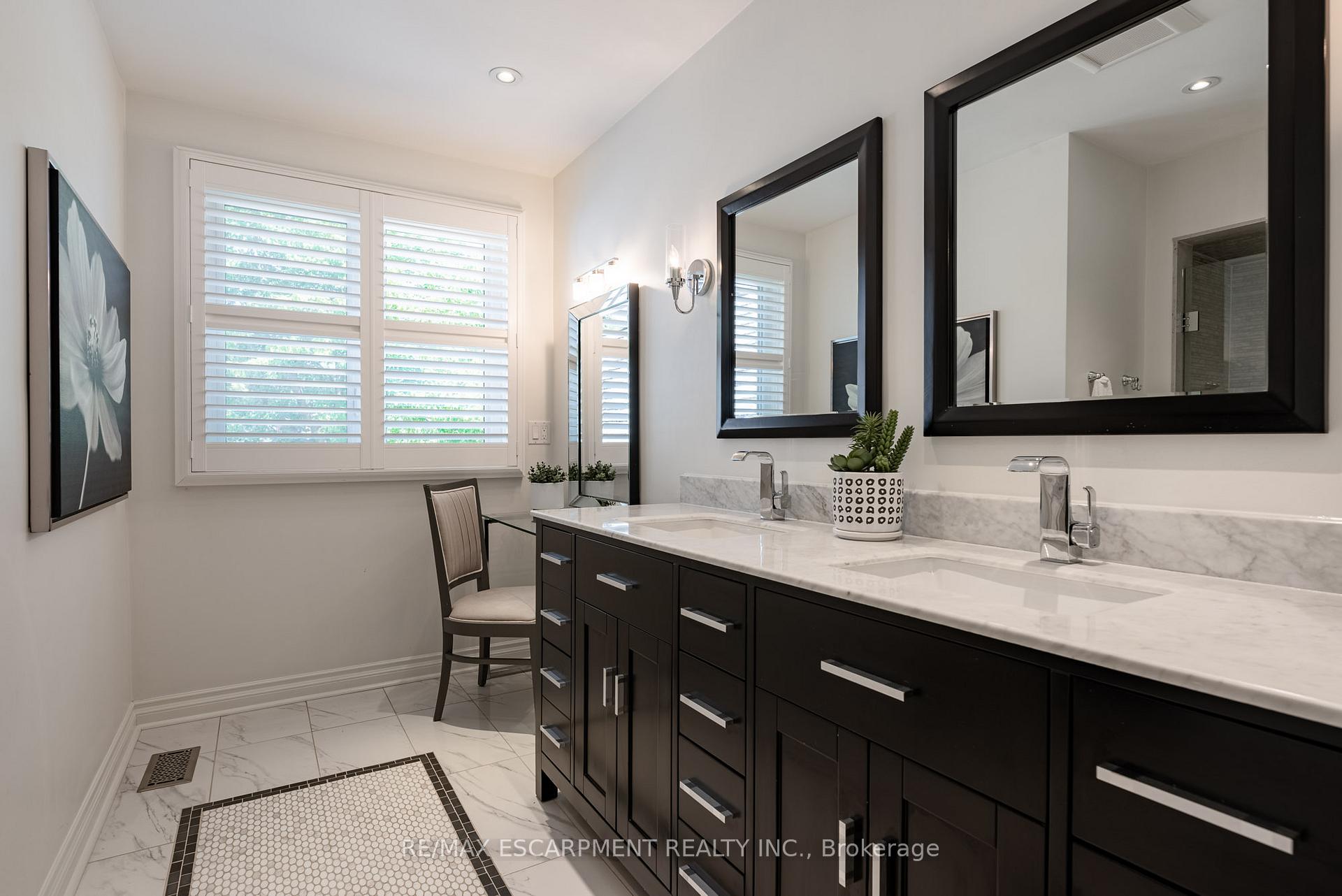 Photo 27 of 1353 Hazelton Boulevard, Burlington, Tyandaga — HOMEH