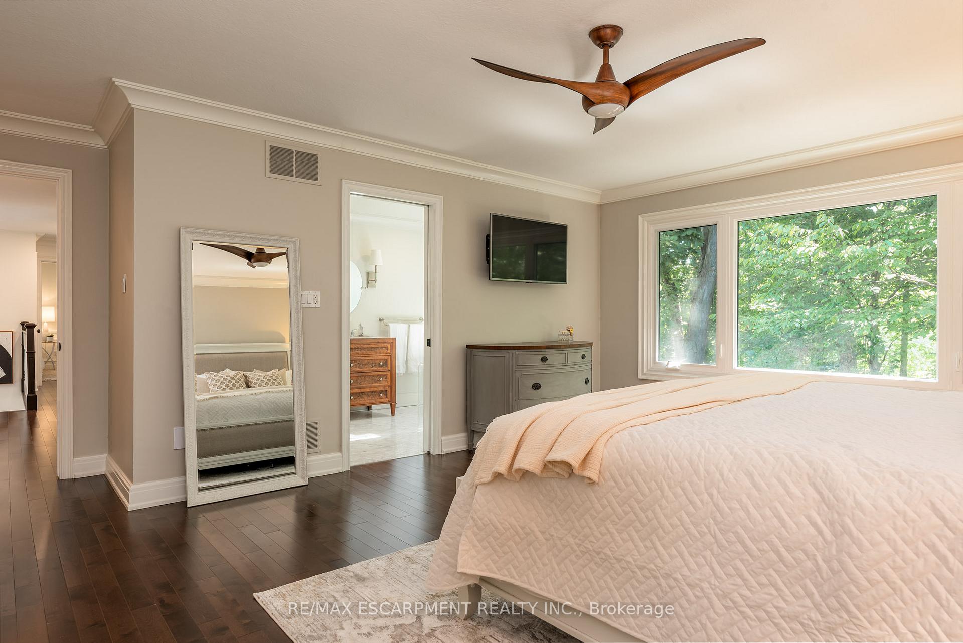 Photo 29 of 1353 Hazelton Boulevard, Burlington, Tyandaga — HOMEH