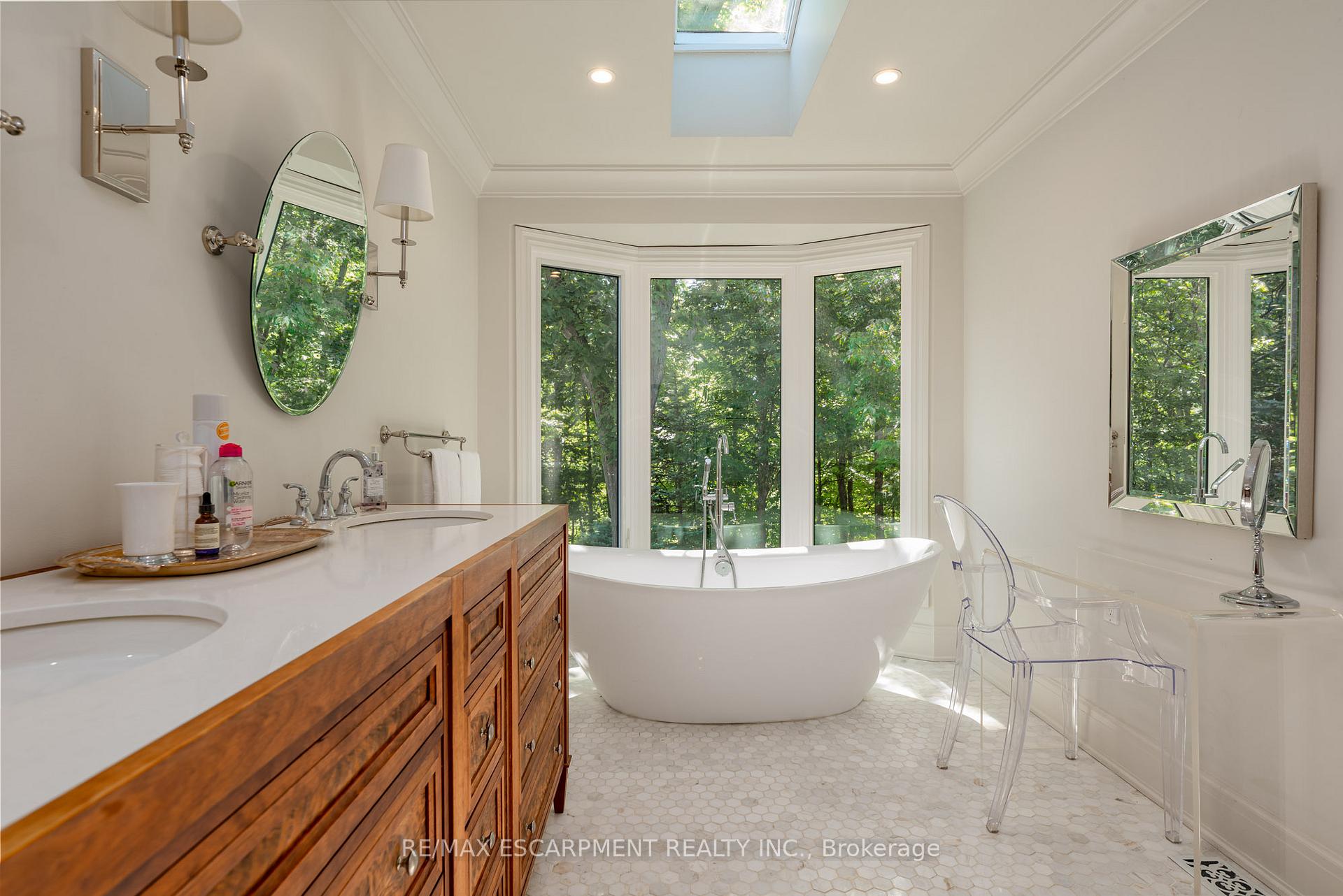 Photo 32 of 1353 Hazelton Boulevard, Burlington, Tyandaga — HOMEH