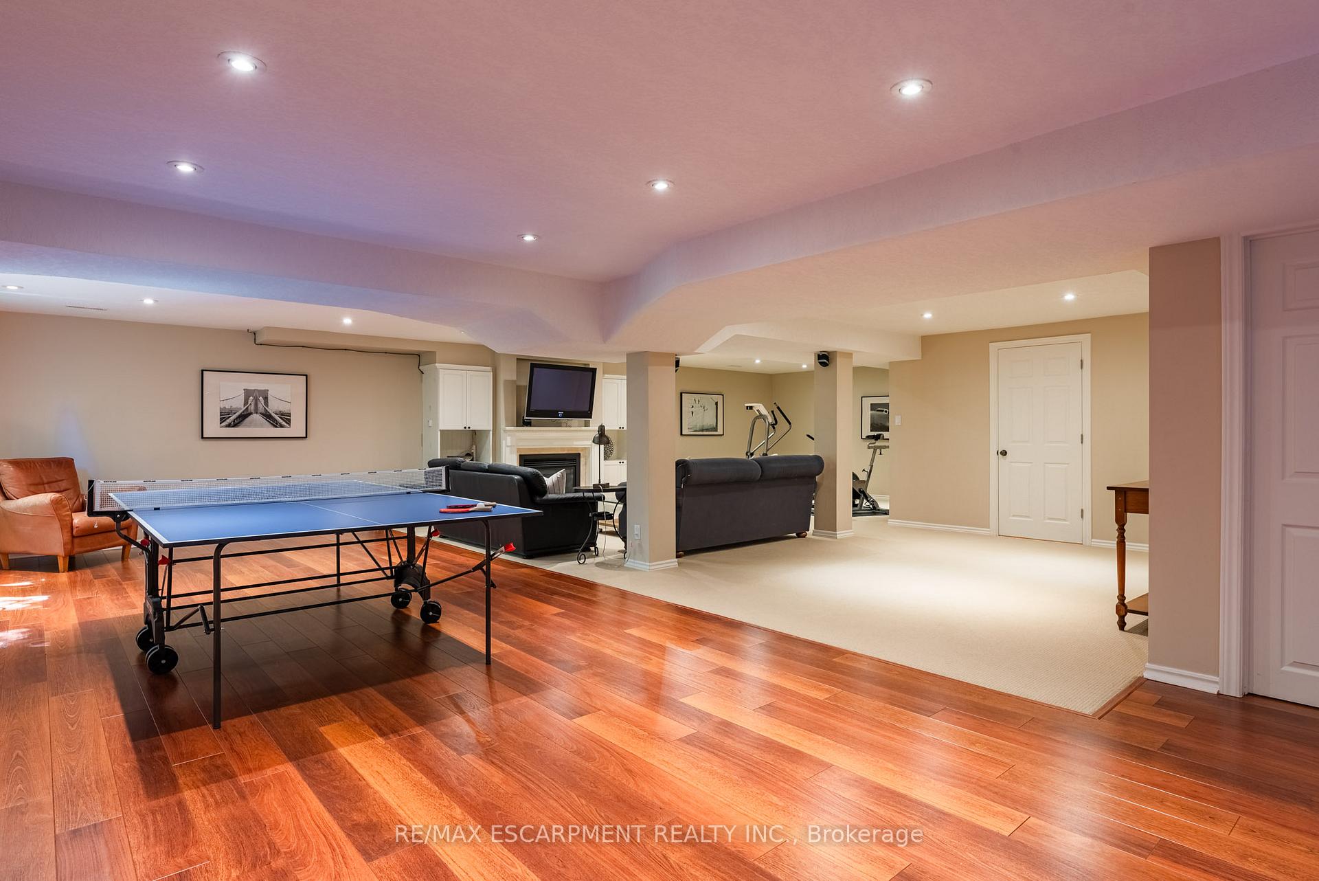 Photo 36 of 1353 Hazelton Boulevard, Burlington, Tyandaga — HOMEH