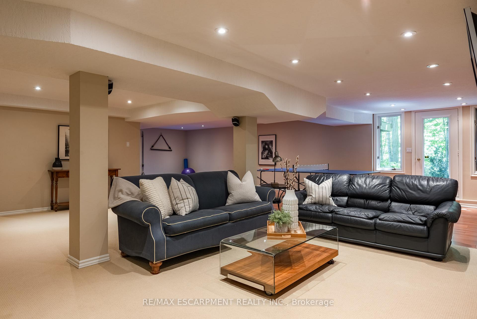Photo 37 of 1353 Hazelton Boulevard, Burlington, Tyandaga — HOMEH