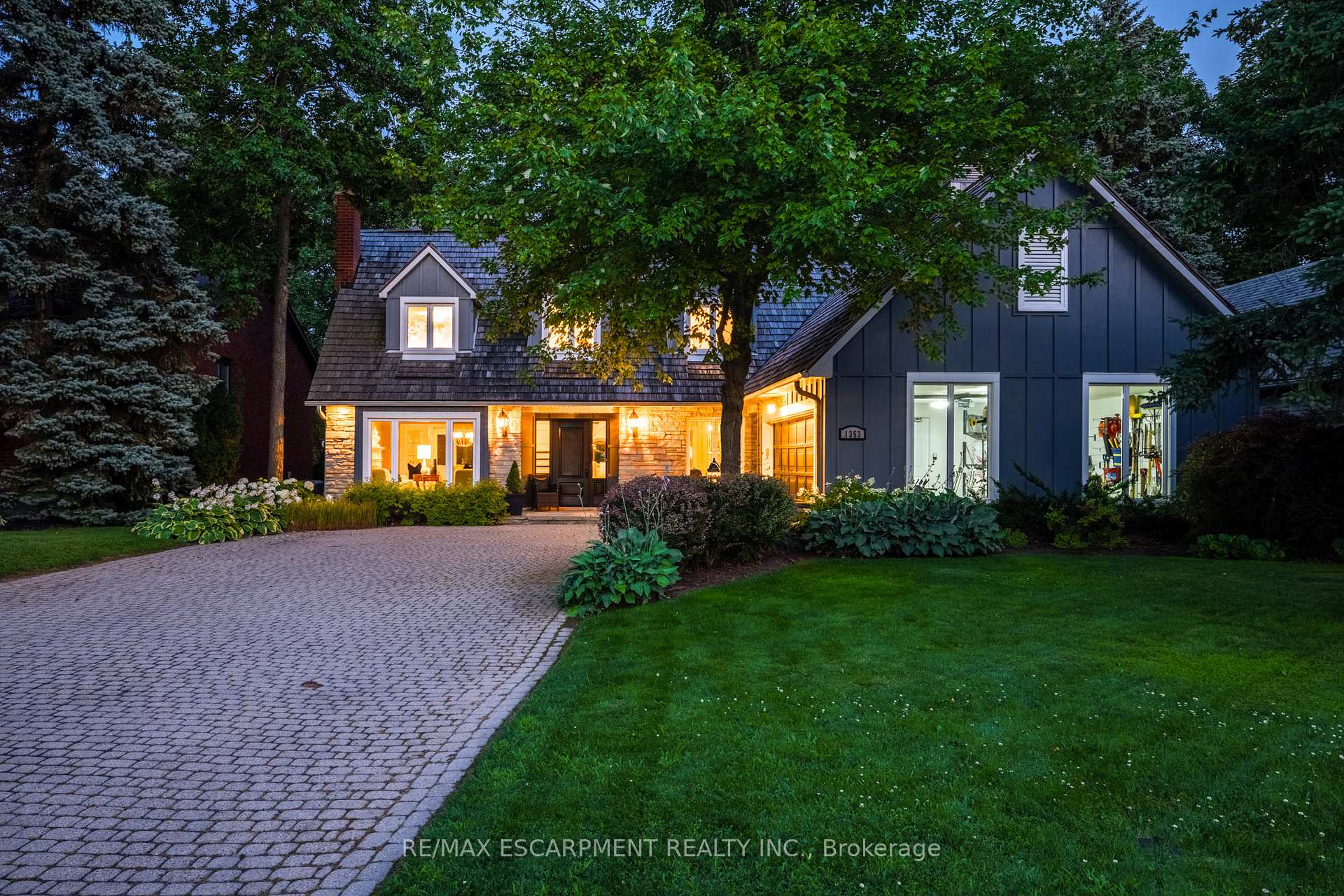 Photo 46 of 1353 Hazelton Boulevard, Burlington, Tyandaga — HOMEH