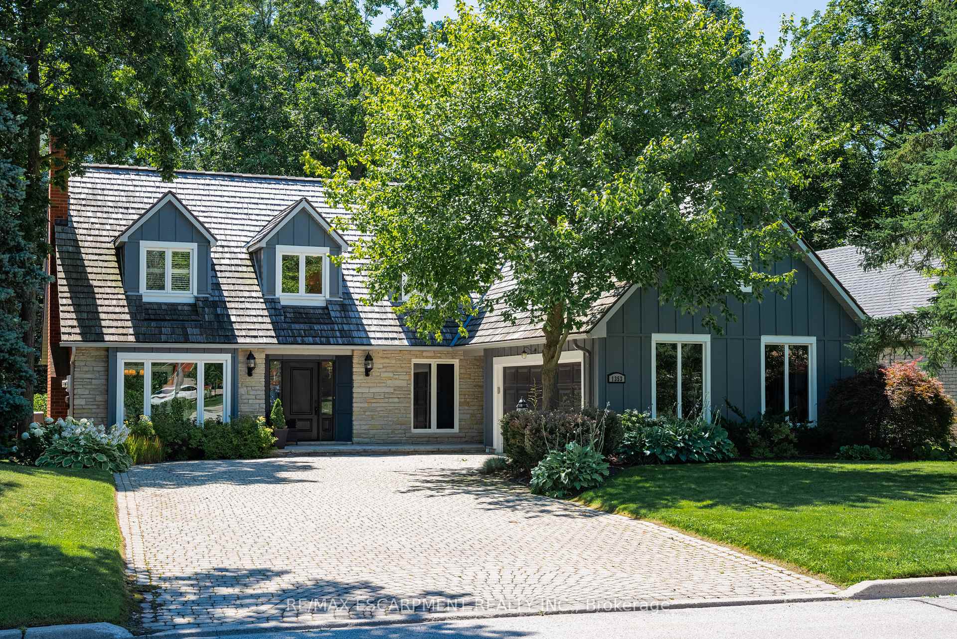 Photo 49 of 1353 Hazelton Boulevard, Burlington, Tyandaga — HOMEH