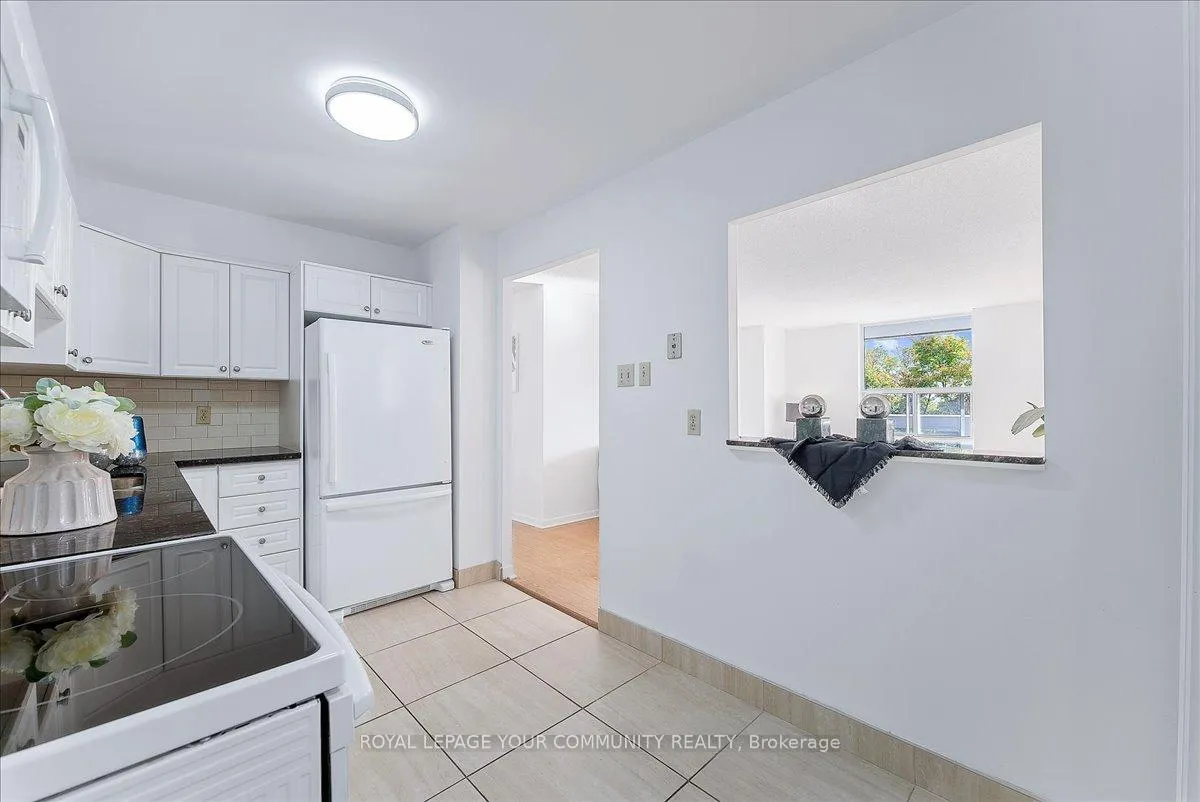 Photo 17 of Unit 408, 60 Inverlochy Boulevard, Markham, Royal Orchard — HOMEH