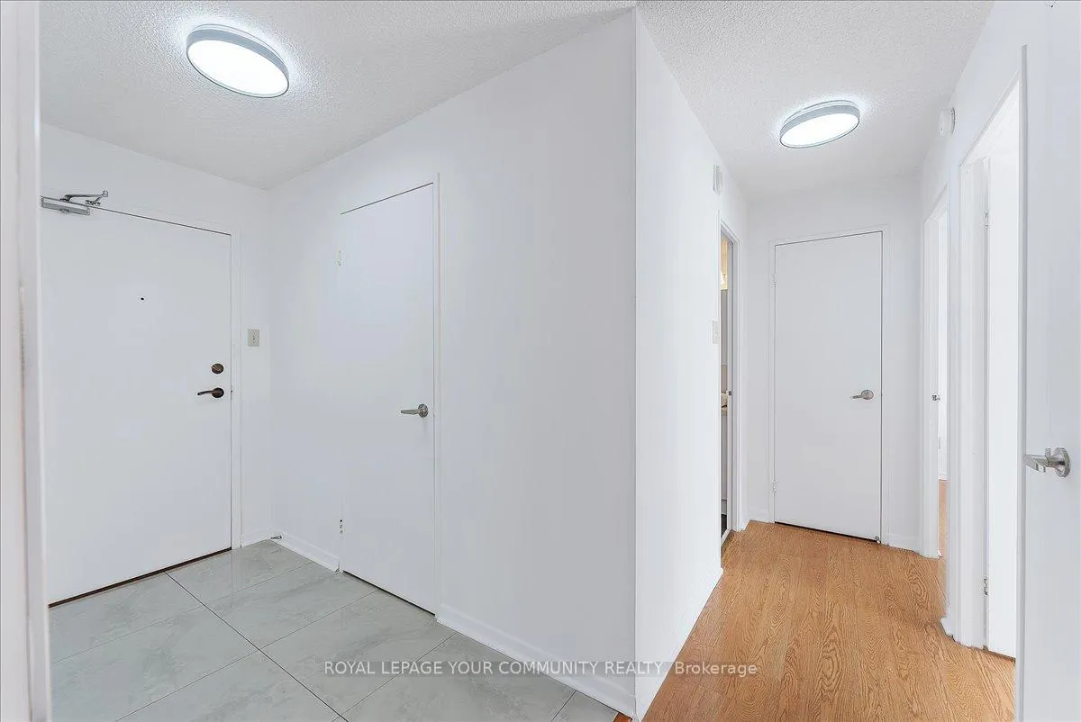 Photo 23 of Unit 408, 60 Inverlochy Boulevard, Markham, Royal Orchard — HOMEH