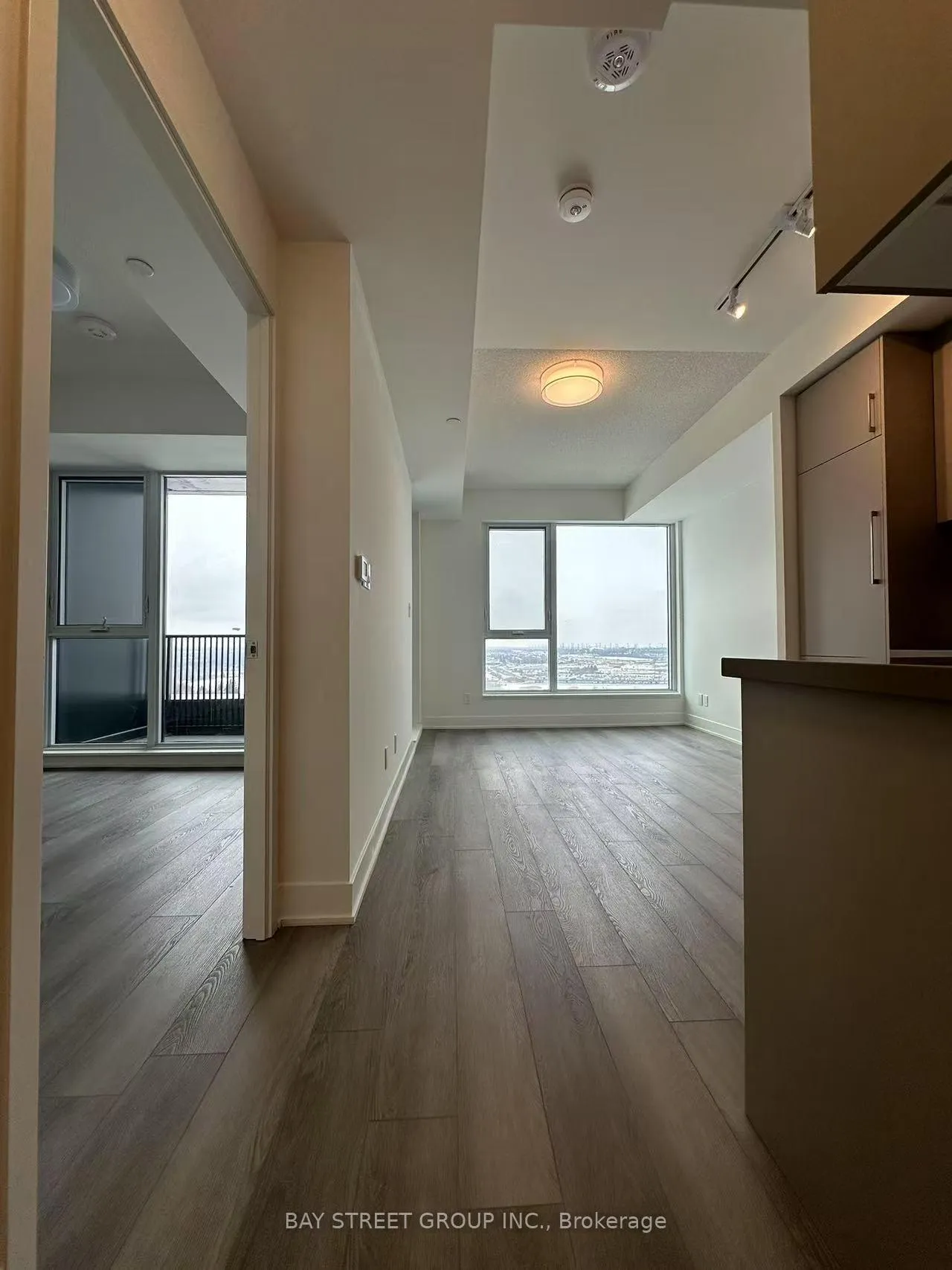 Photo 2 of Unit 1505, 38 Andre De Grasse Street, Markham, Unionville — HOMEH