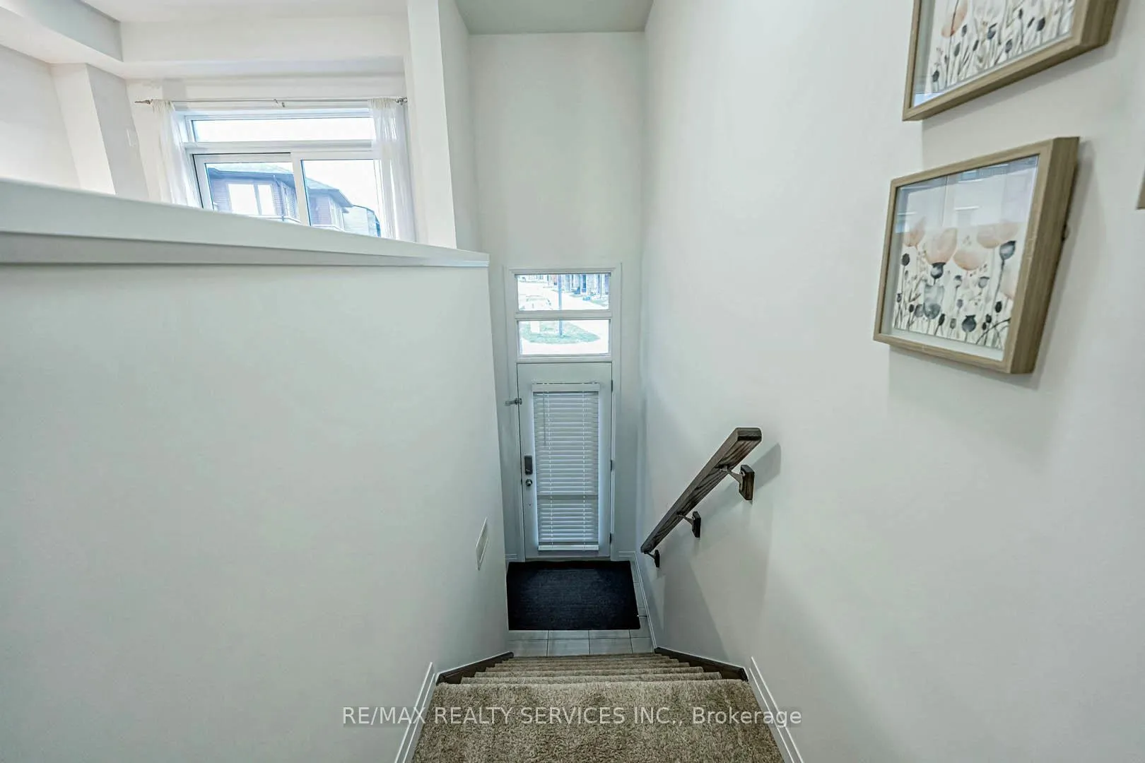 Photo 4 of Unit 239, 30 Times Square Boulevard, Hamilton, Stoney Creek Mountain — HOMEH