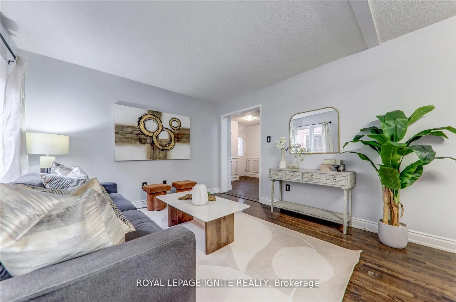 Photo 18 of 201 Sophia Road, Markham, Middlefield — HOMEH