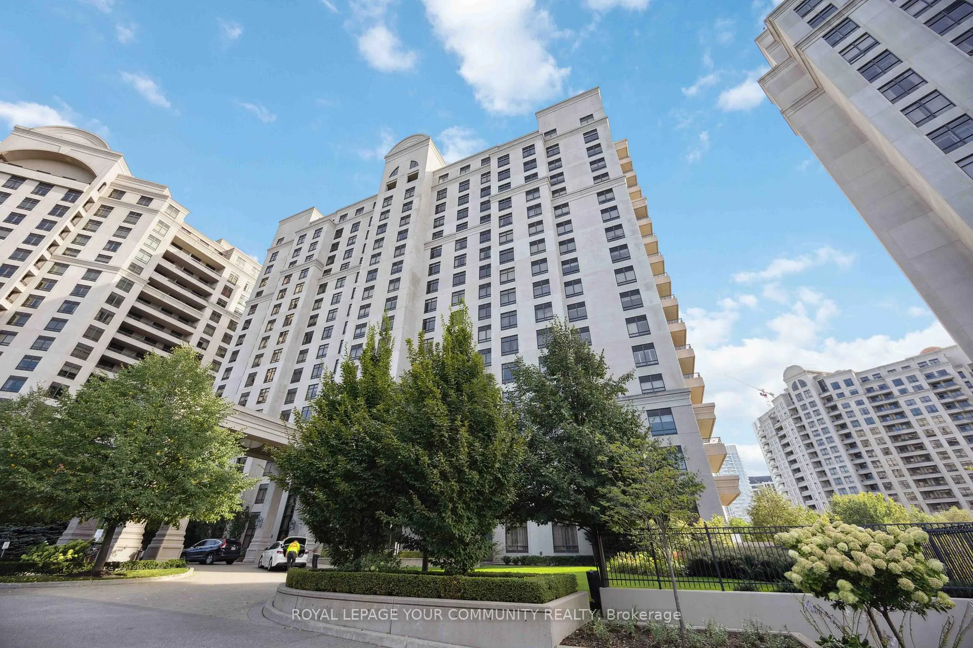 Front of Unit 1712, 9245 Jane Street