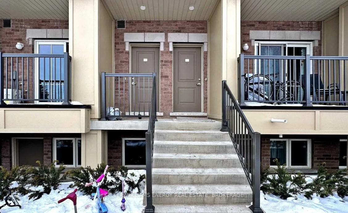 Photo 3 of Unit 14, 470 Beresford Path, Oshawa, Central — HOMEH