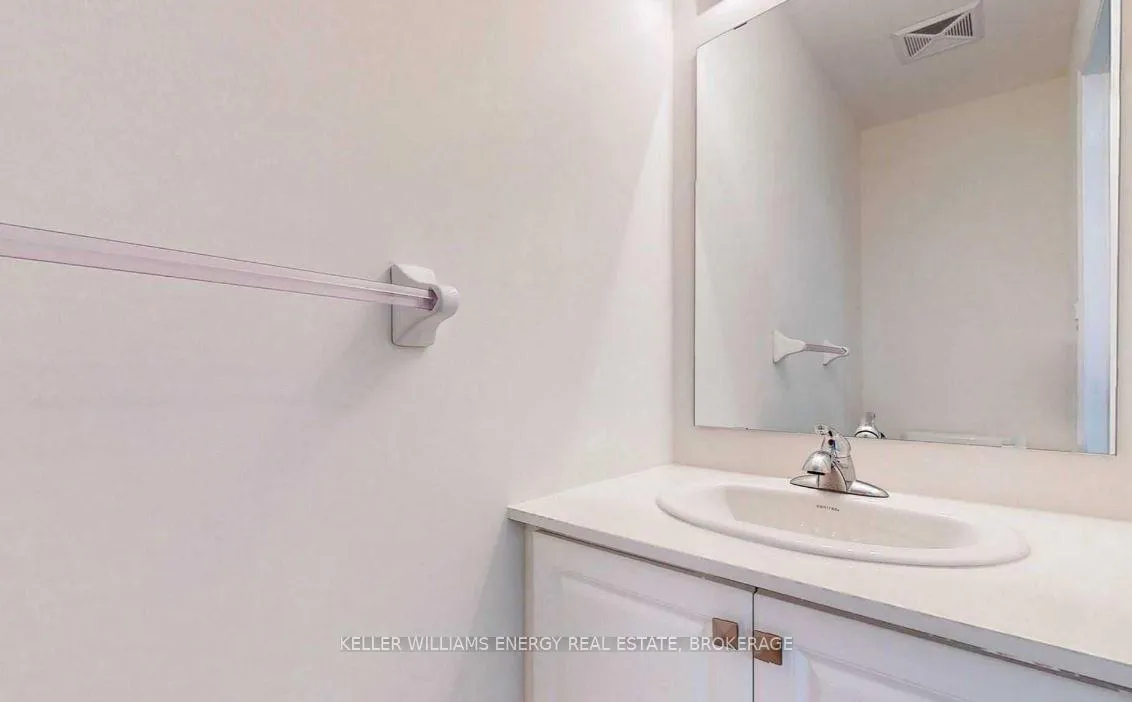 Photo 12 of Unit 14, 470 Beresford Path, Oshawa, Central — HOMEH