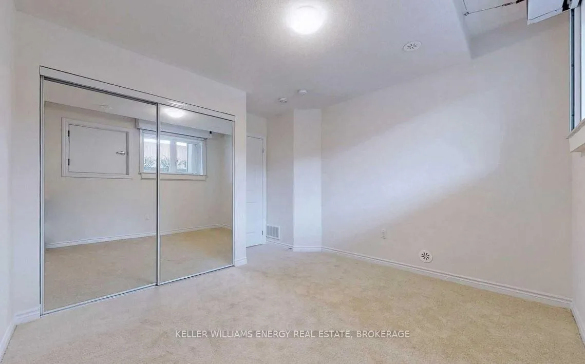 Photo 15 of Unit 14, 470 Beresford Path, Oshawa, Central — HOMEH