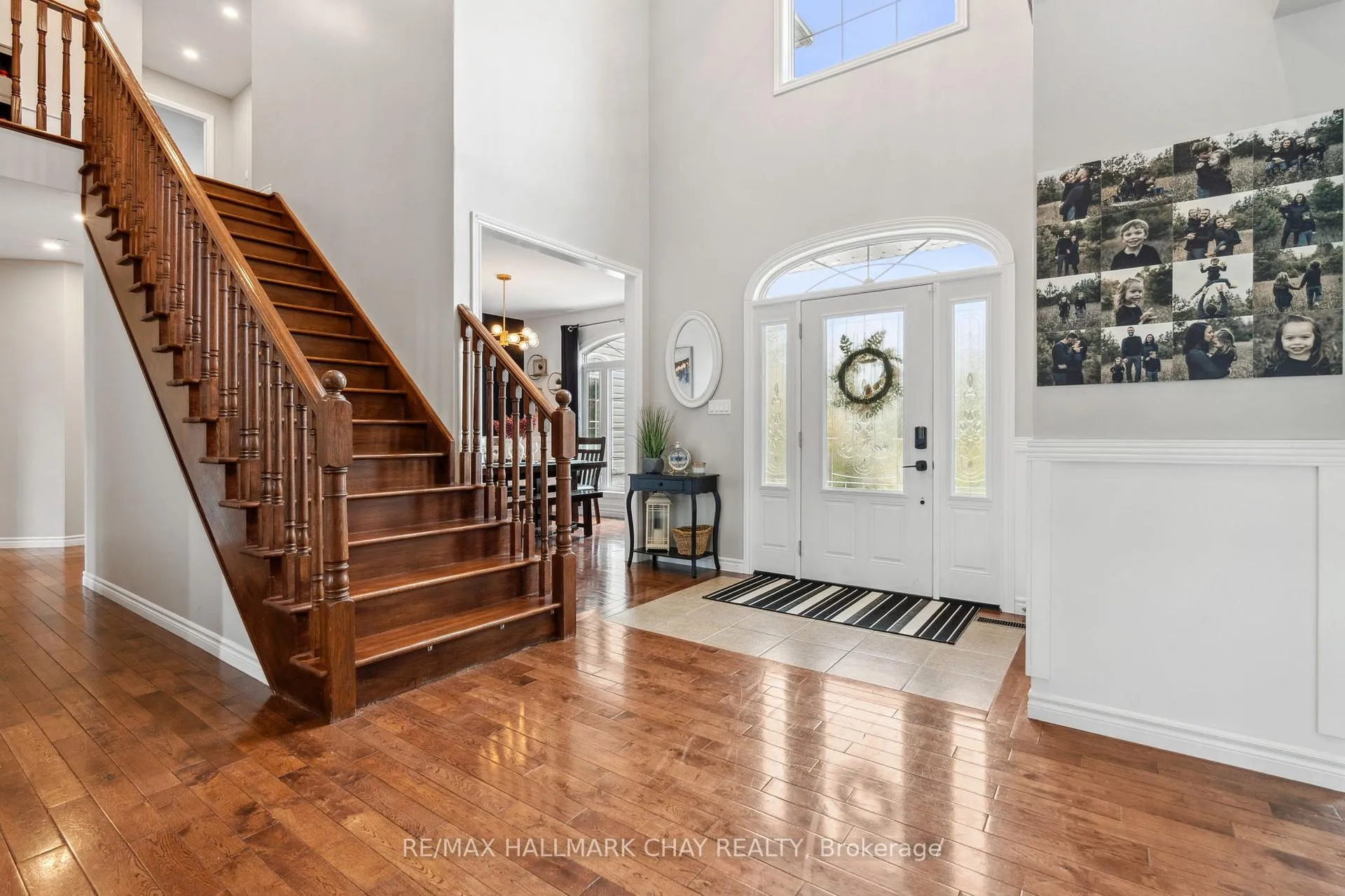 Photo 3 of 138 Wellington Street, Ramara, Atherley — HOMEH