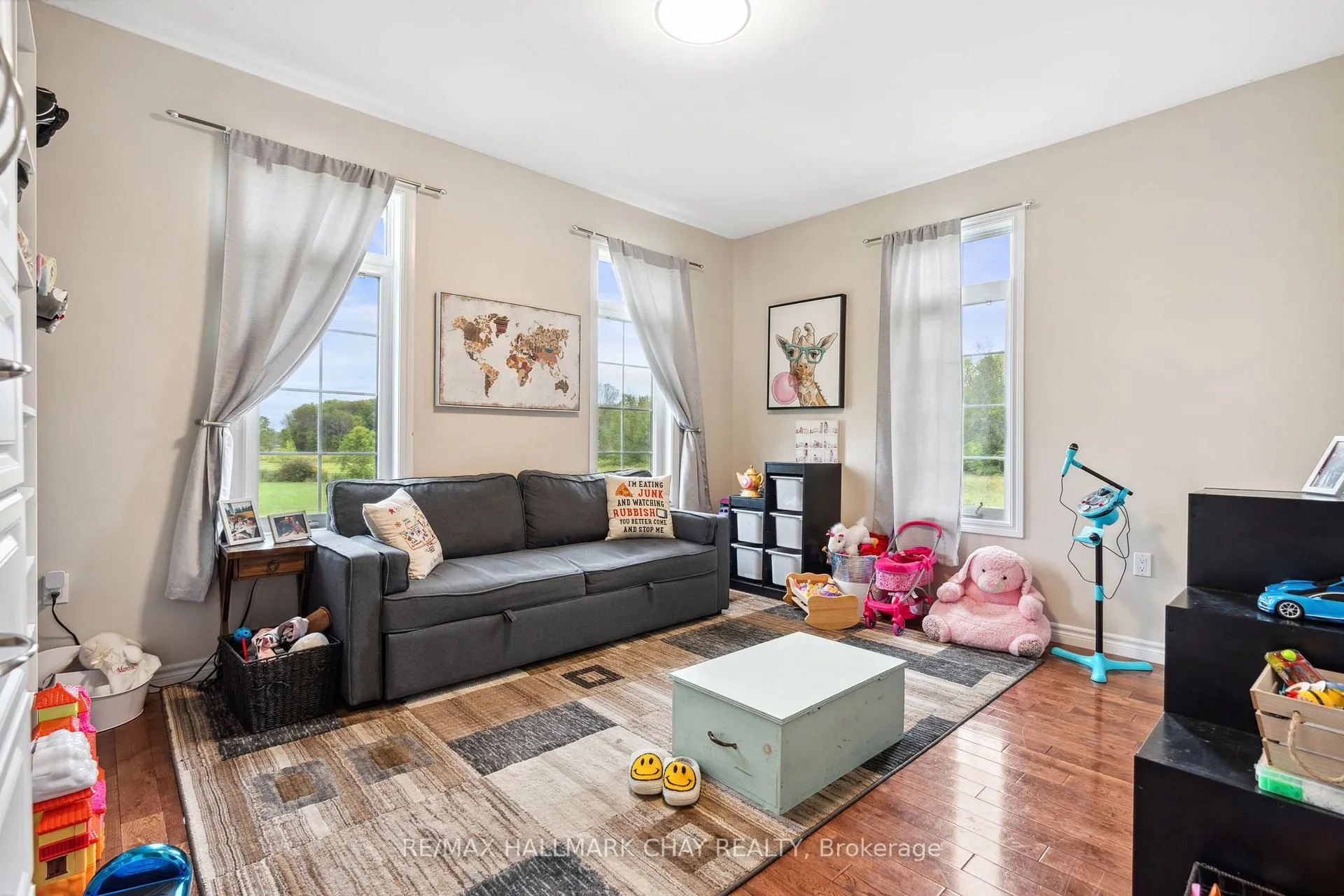 Photo 9 of 138 Wellington Street, Ramara, Atherley — HOMEH