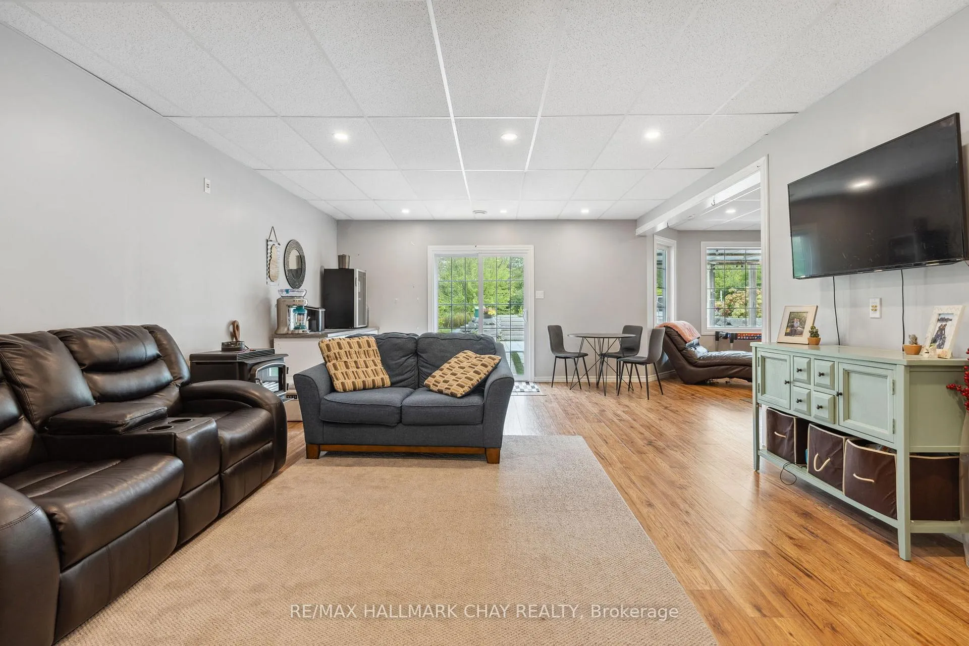 Photo 26 of 138 Wellington Street, Ramara, Atherley — HOMEH