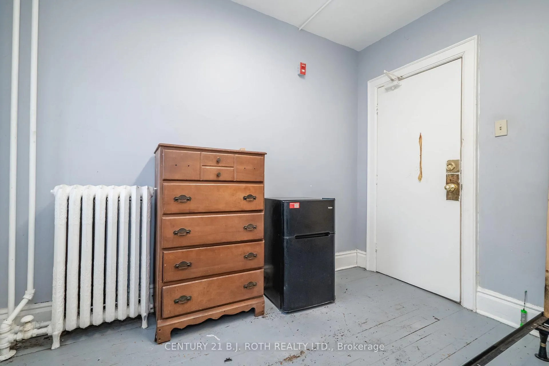 Photo 11 of 63 Mcdonald Street, Barrie, City Centre — HOMEH