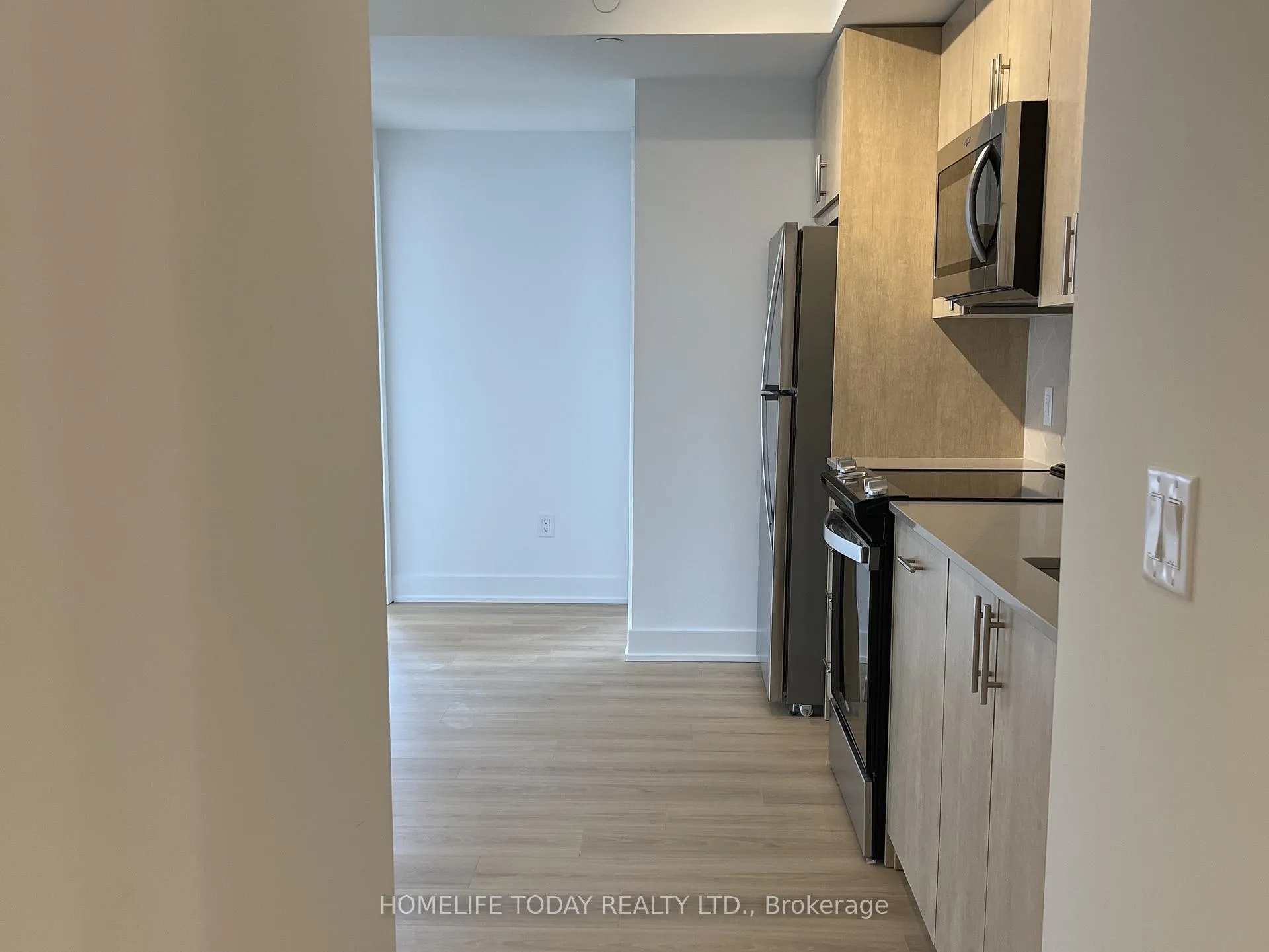 Photo 7 of Unit 1716, 2545 Simcoe Street N, Oshawa, Windfields — HOMEH