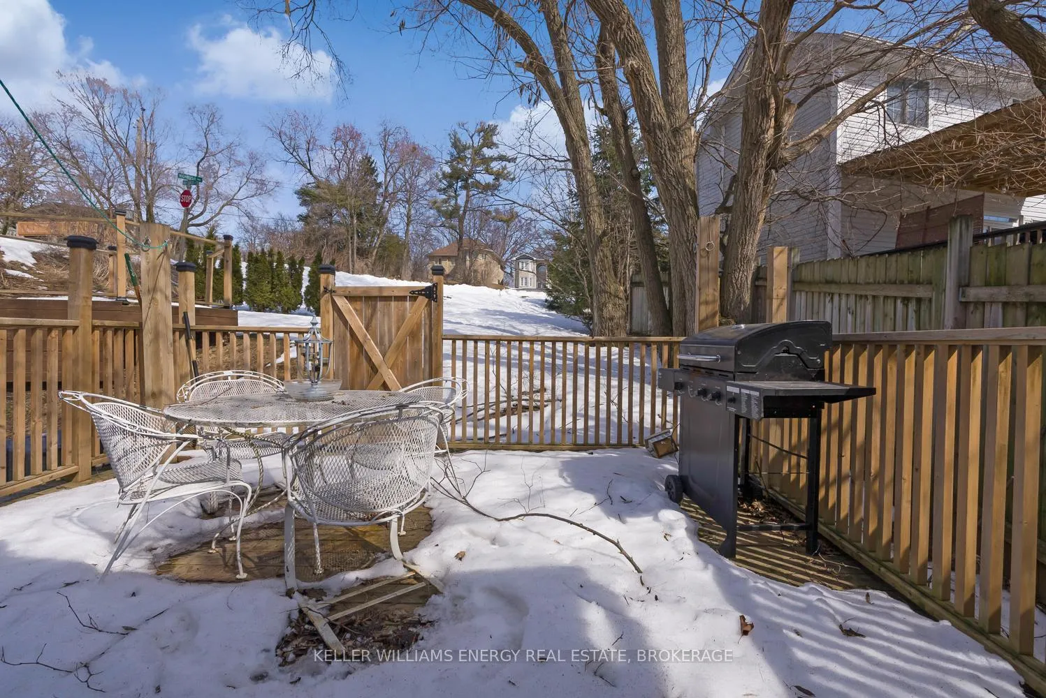 Photo 21 of 1486 Old Forest Road, Pickering, Woodlands — HOMEH