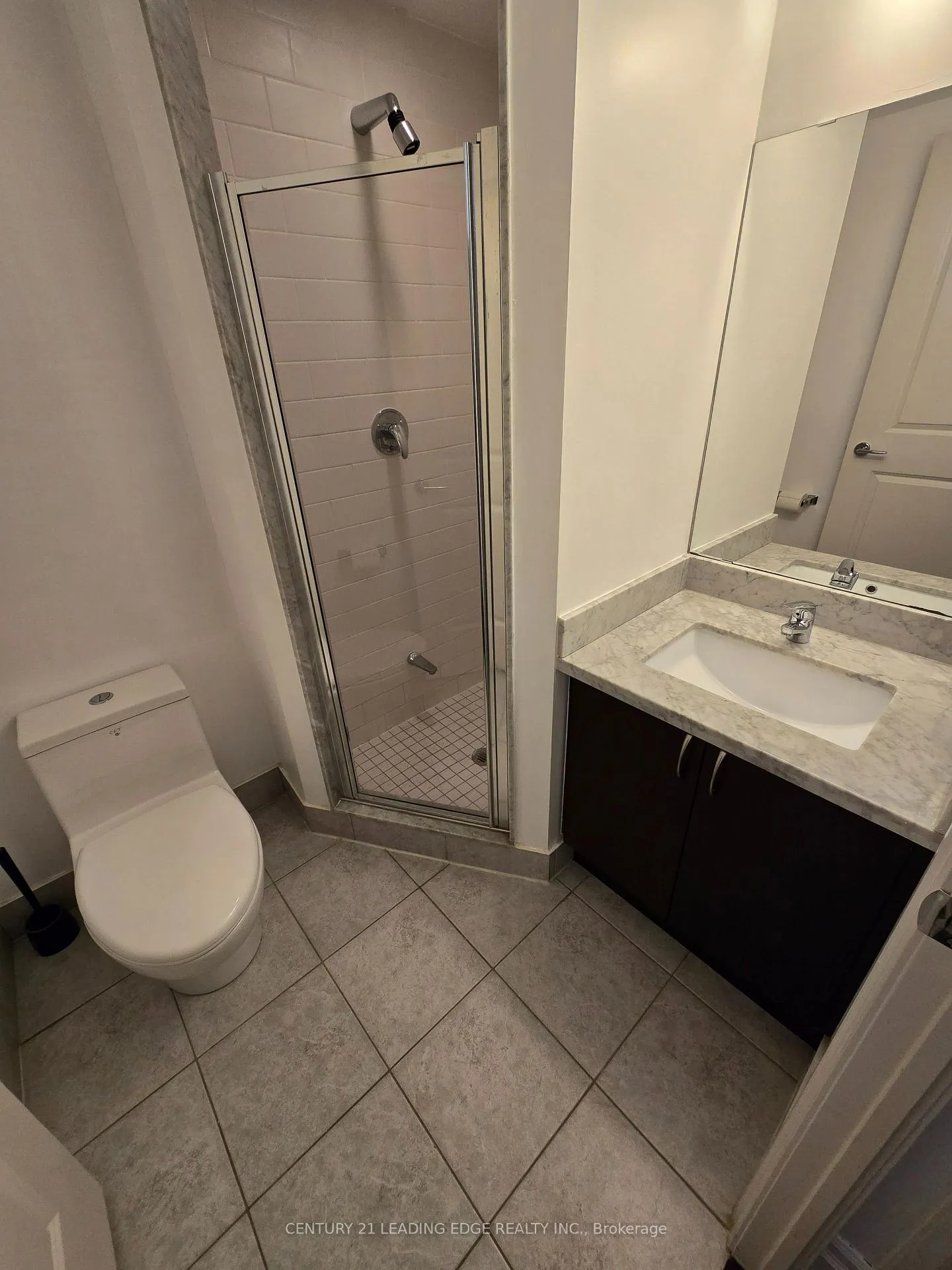 Photo 13 of Unit 407, 1 Upper Duke Crescent, Markham, Unionville — HOMEH